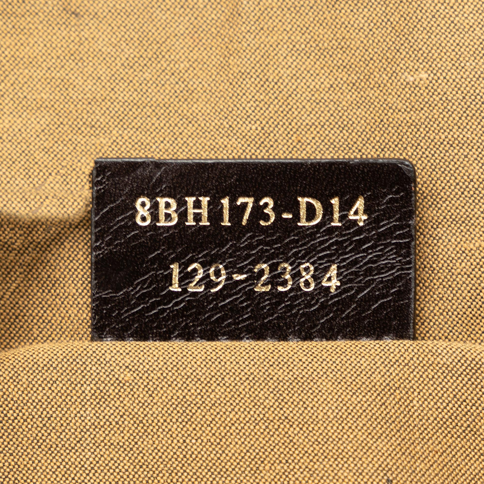 Fendi Zucca Canvas Vertical Shopping Tote (SHG-oMb6qG)