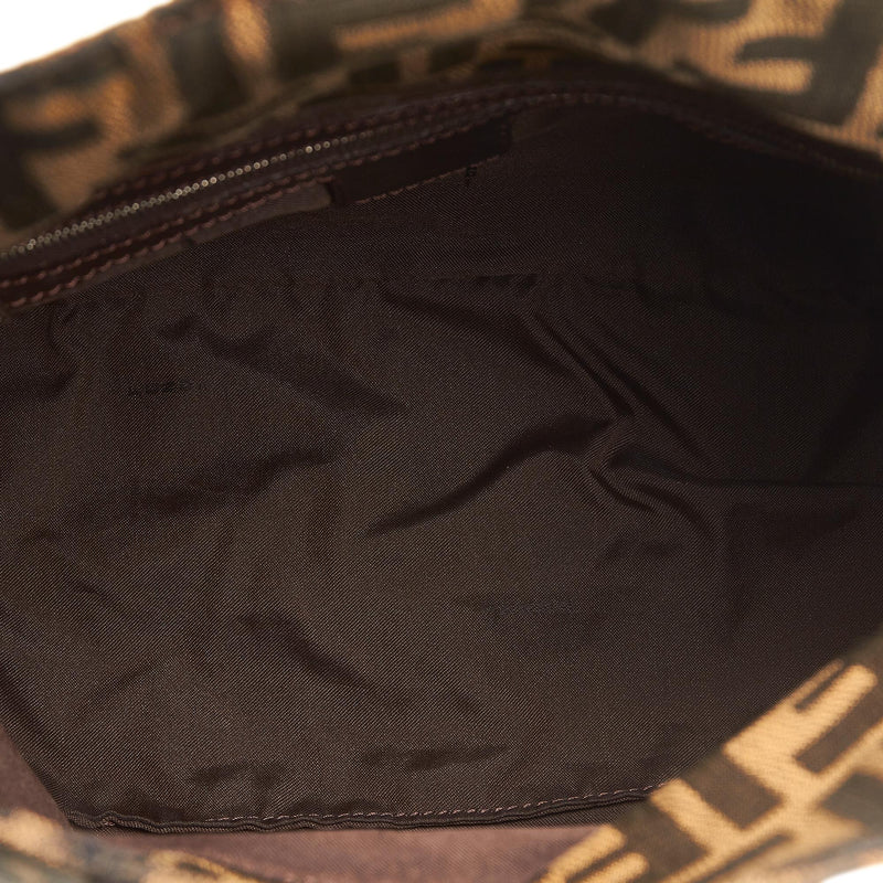 Fendi Zucca Flap Shoulder Bag (SHG-HhfHg3)