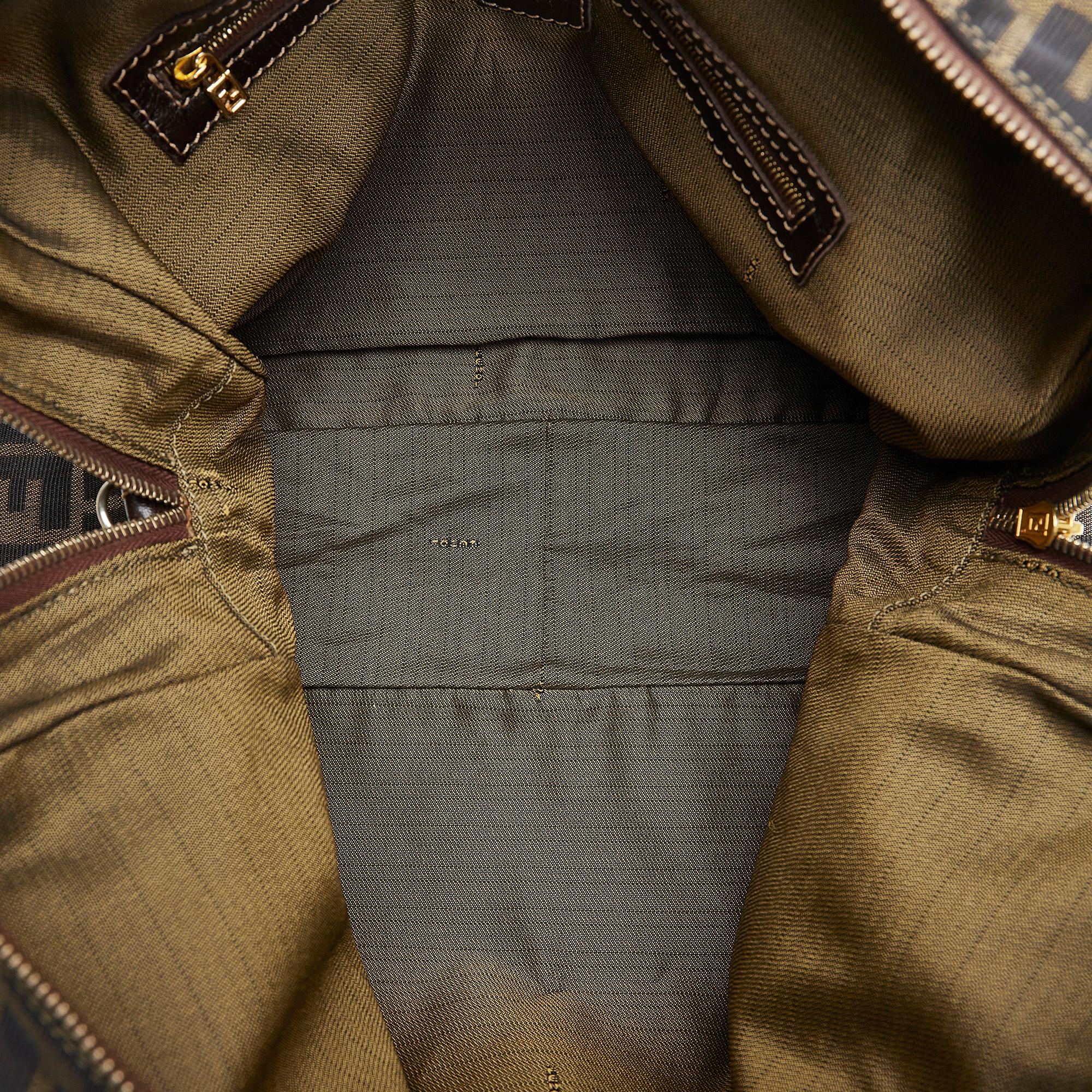 Fendi Zucca Handbag (SHG-jToW8I)