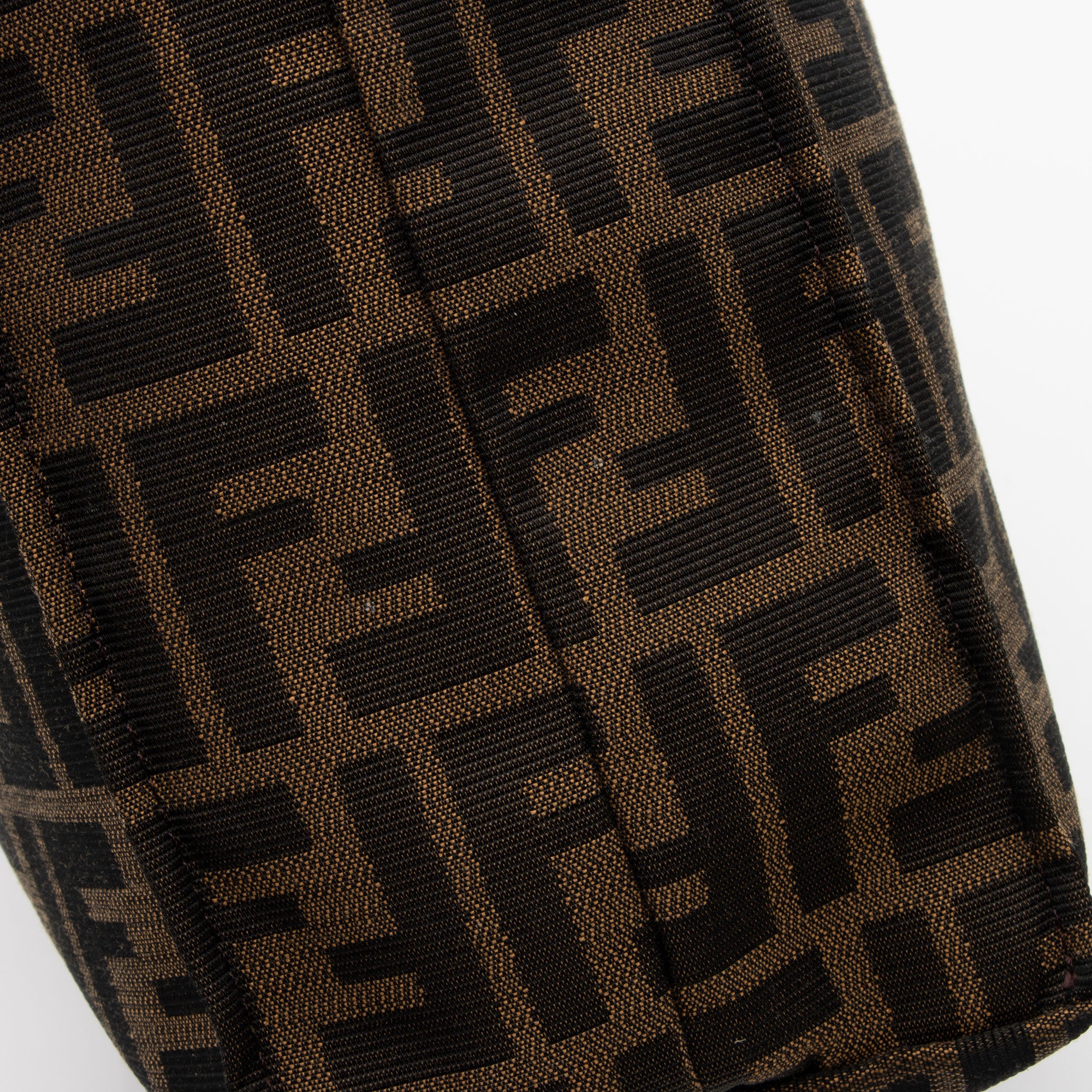 Fendi Zucca Tall Shopping Tote (SHF-LDbLnL)