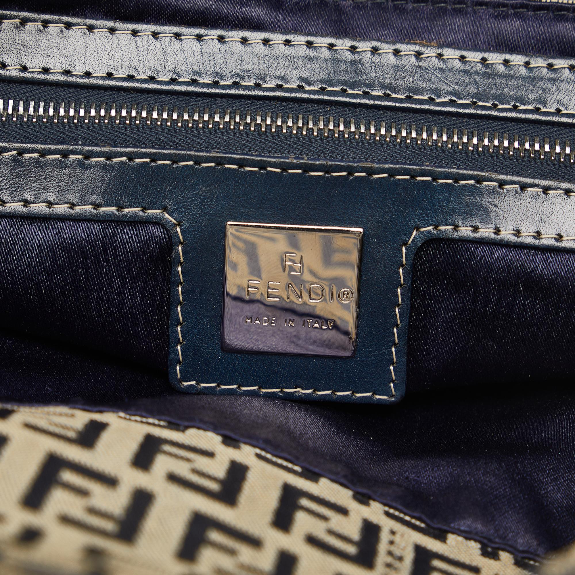 Fendi Zucchino Canvas Double Flap Shoulder Bag (SHG-WJNWvP)