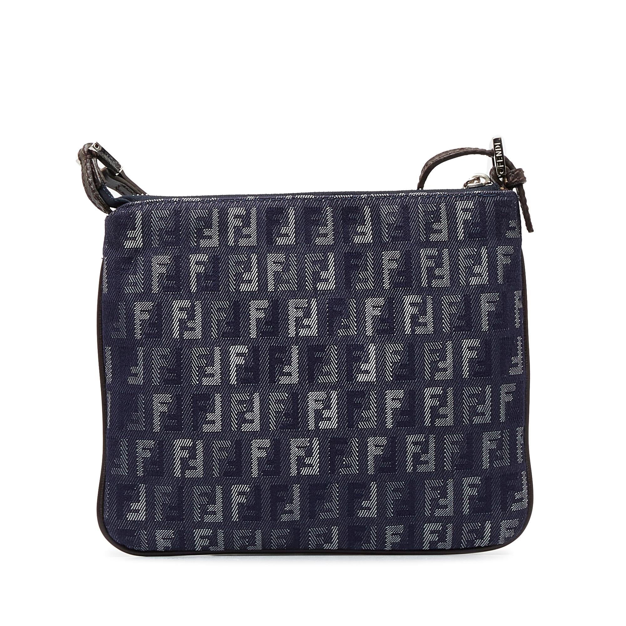 Fendi Zucchino Crossbody (SHG-Wo5ZP5)