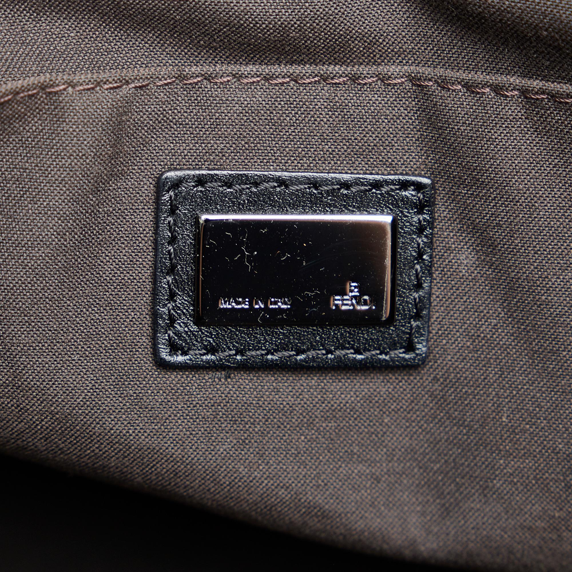 Fendi Zucchino Tote Bag (SHG-va4gIL)