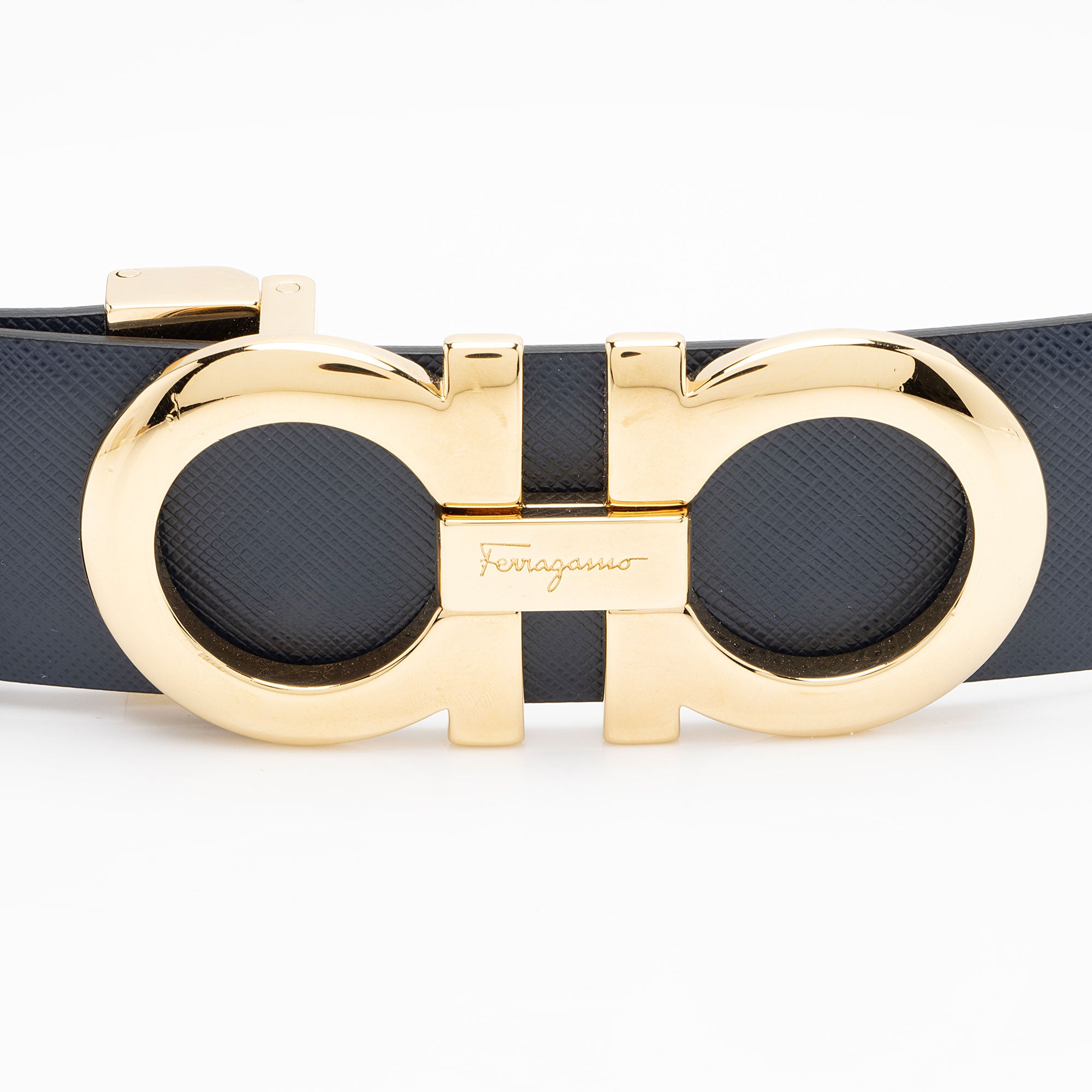 Ferragamo Leather Reversible Gancini Belt - Size 34 / 85