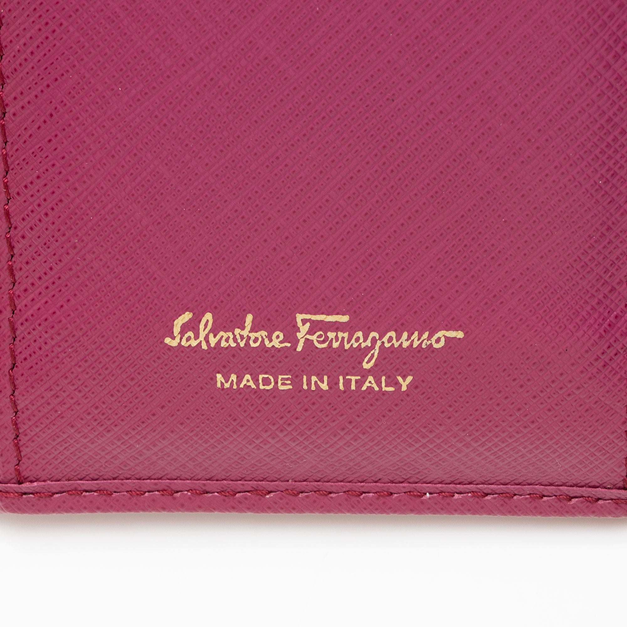 Ferragamo Saffiano Miss Vara Bow Continental Wallet