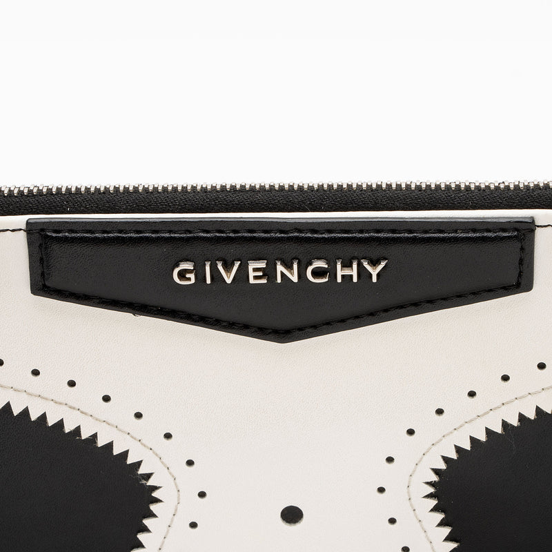 Givenchy Brogue Leather Antigona Zip Pouch (SHF-2iBJP6)