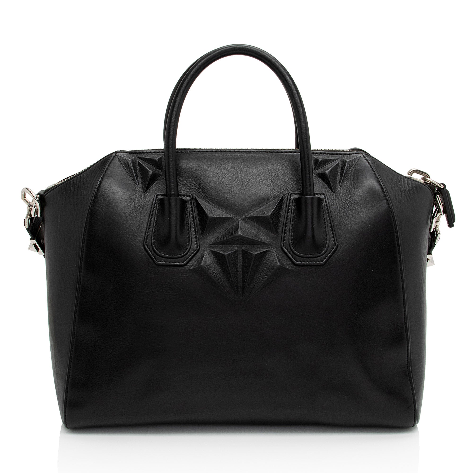 Givenchy Calfskin 3D Antigona Medium Satchel (SHF-O2REwL)