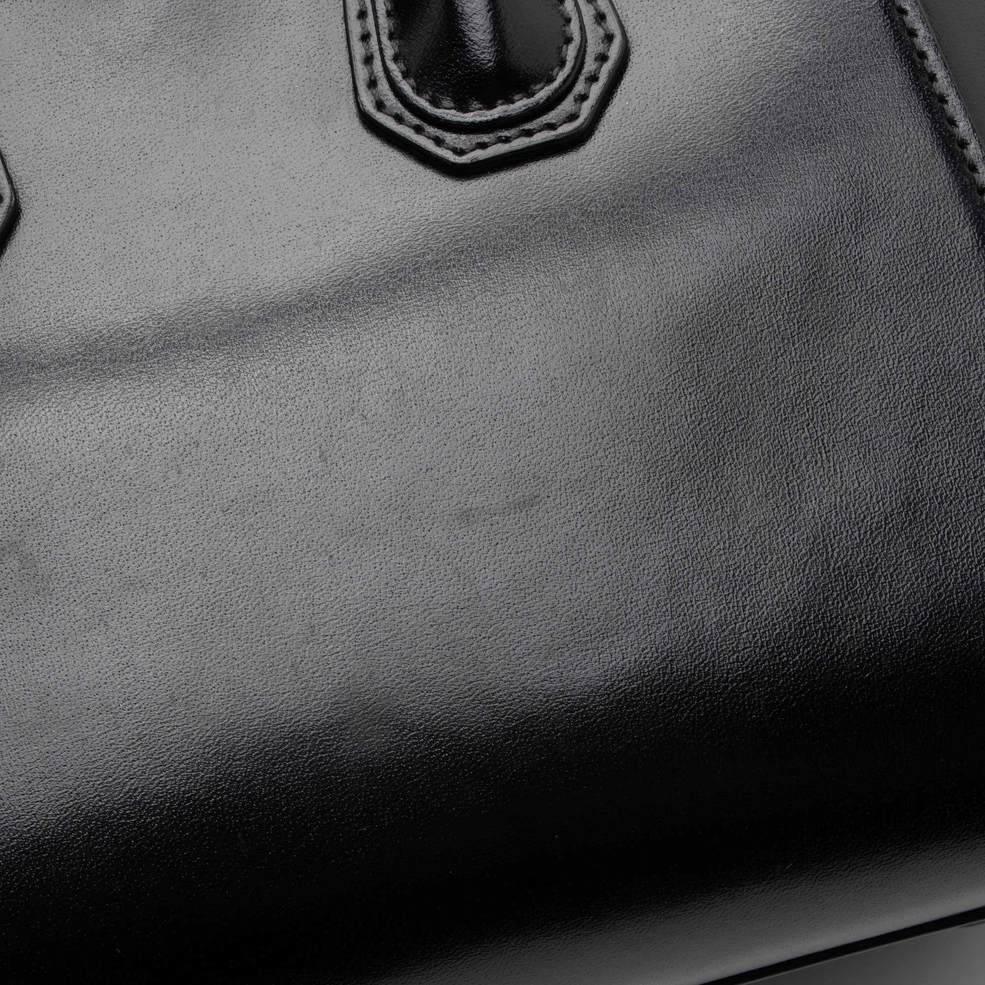 Givenchy Calfskin Antigona Mini Satchel (SHF-m92V5S)