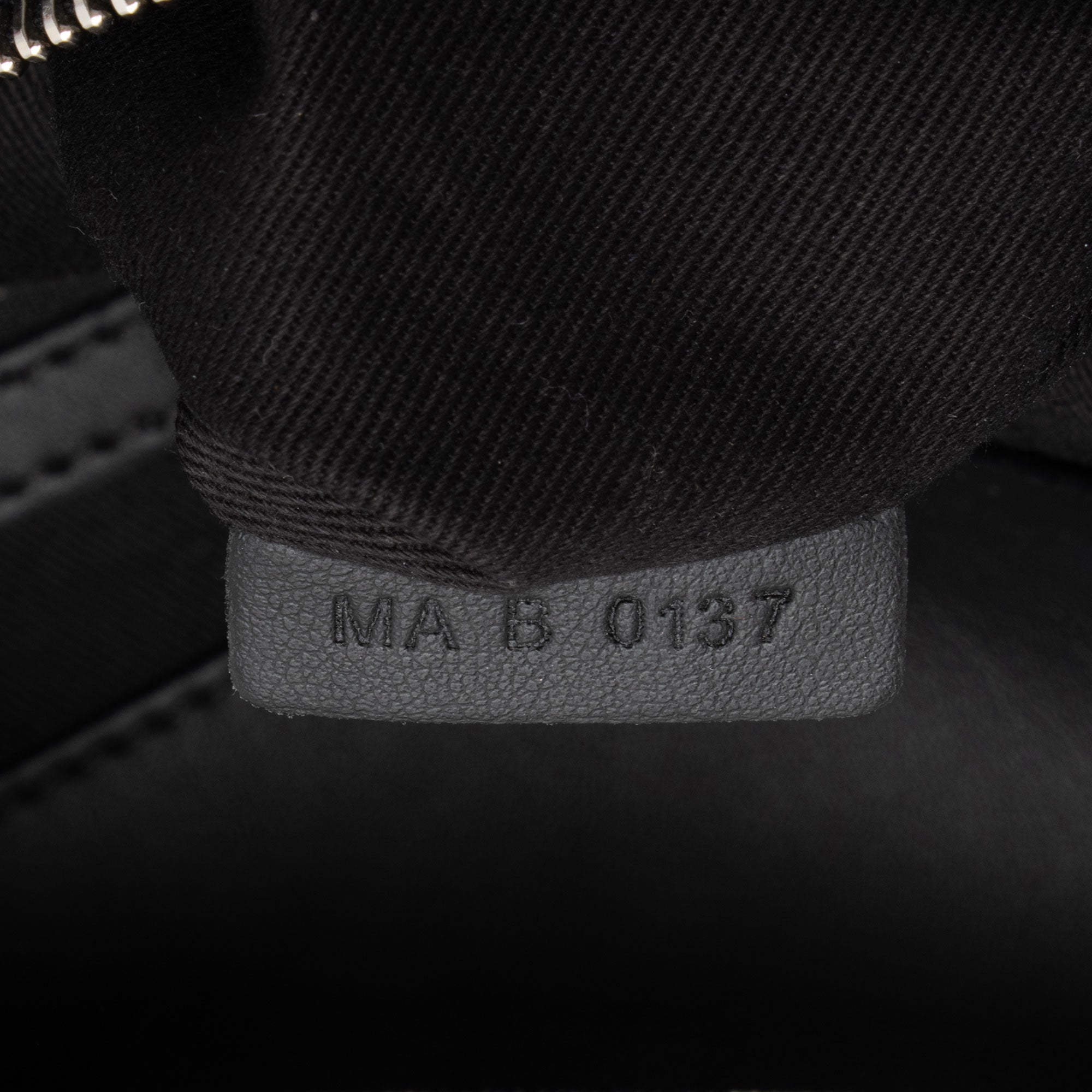 Givenchy Nylon Camo Tote (SHF-qnXYVI)