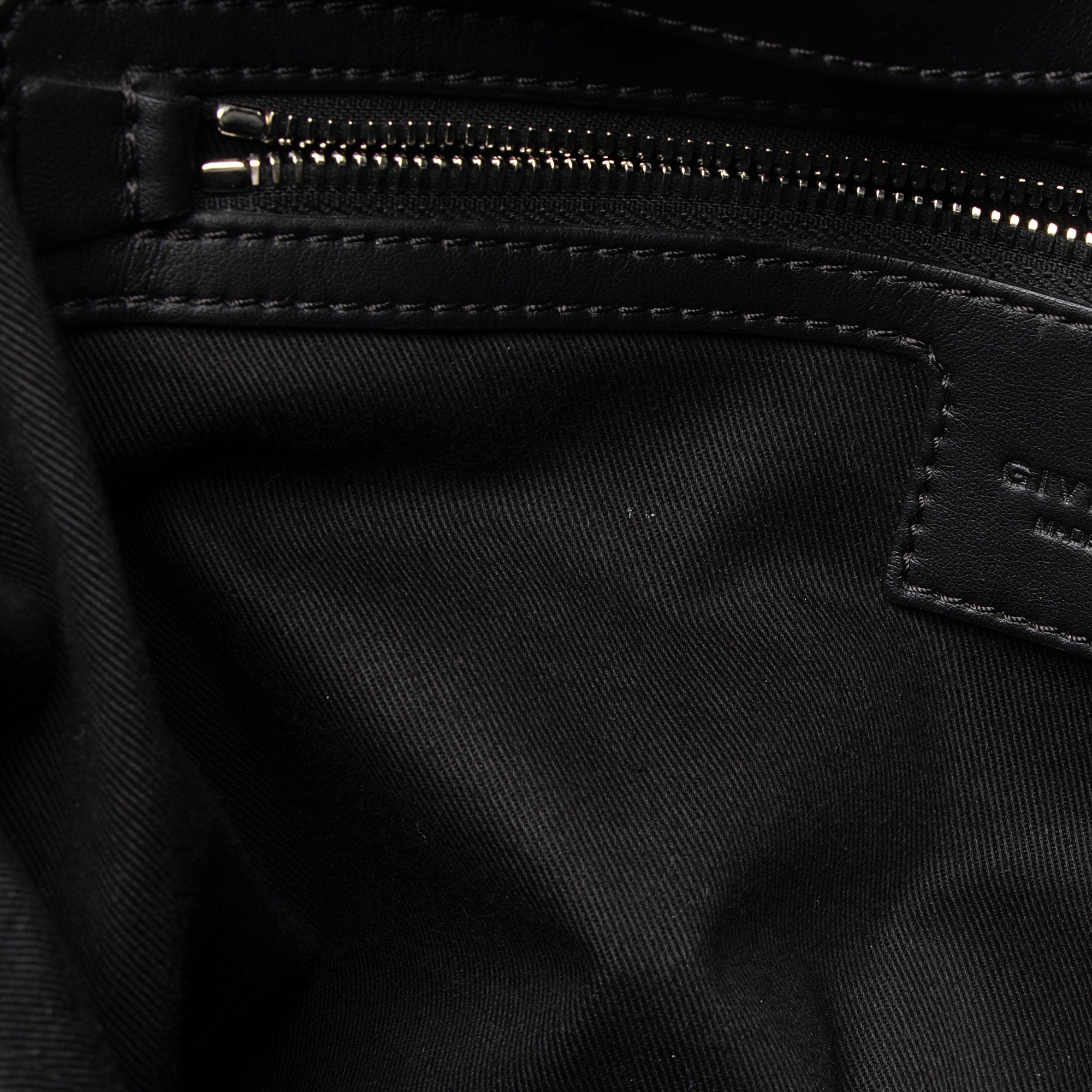 Givenchy Nylon Camo Tote (SHF-qnXYVI)