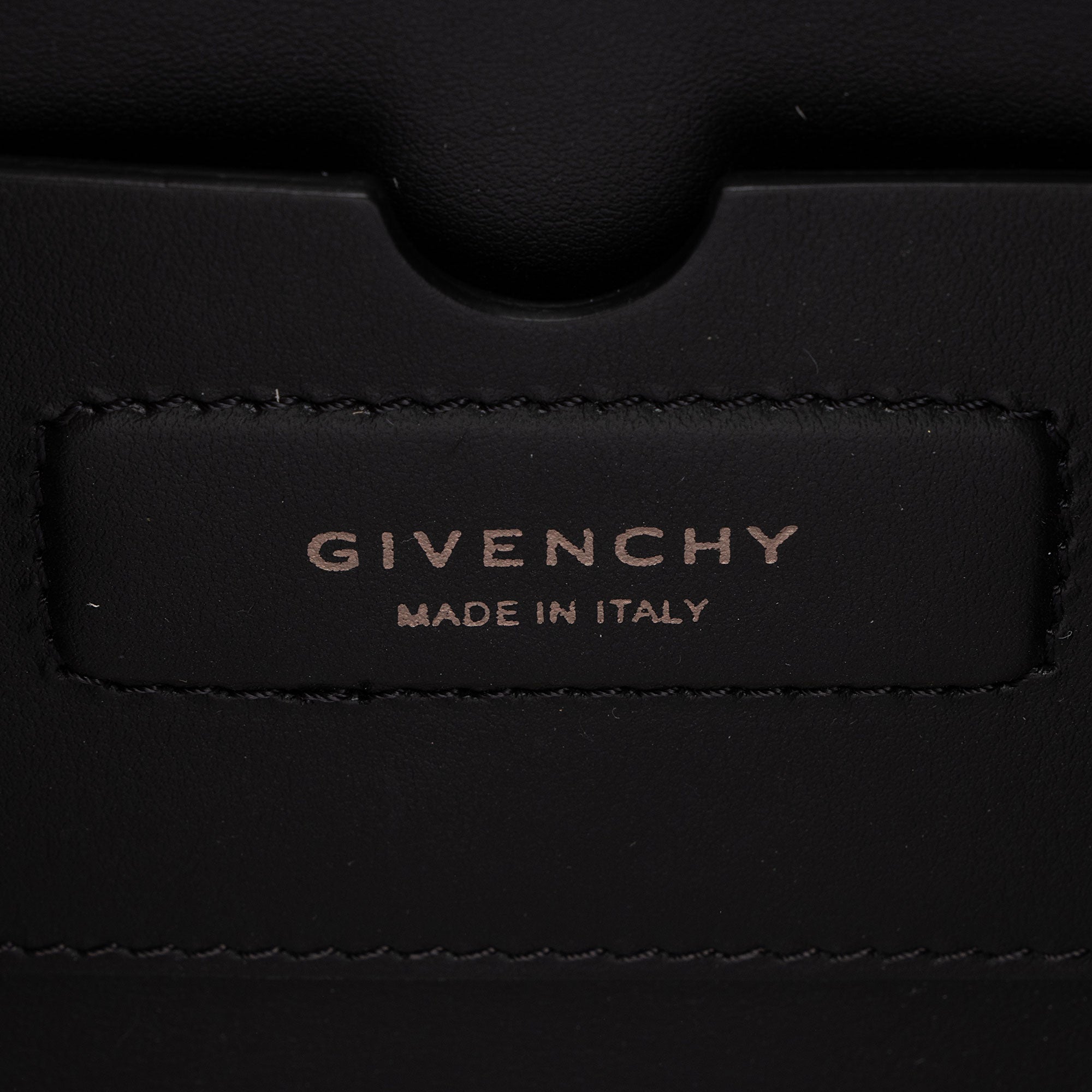 Givenchy Croc Embossed Calfskin Soft Antigona Small Satchel (SHF-u5gp2