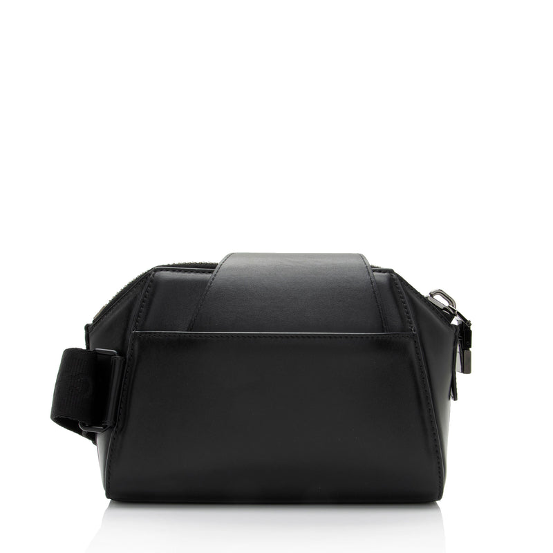 Givenchy Quilted Calfskin Antigona U Crossbody Bag (SHF-N5cAVd)
