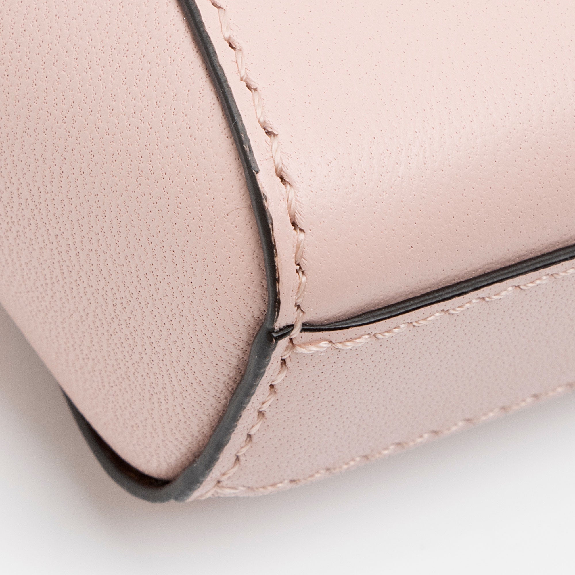 Givenchy Sugar Goatskin Antigona Baby Crossbody