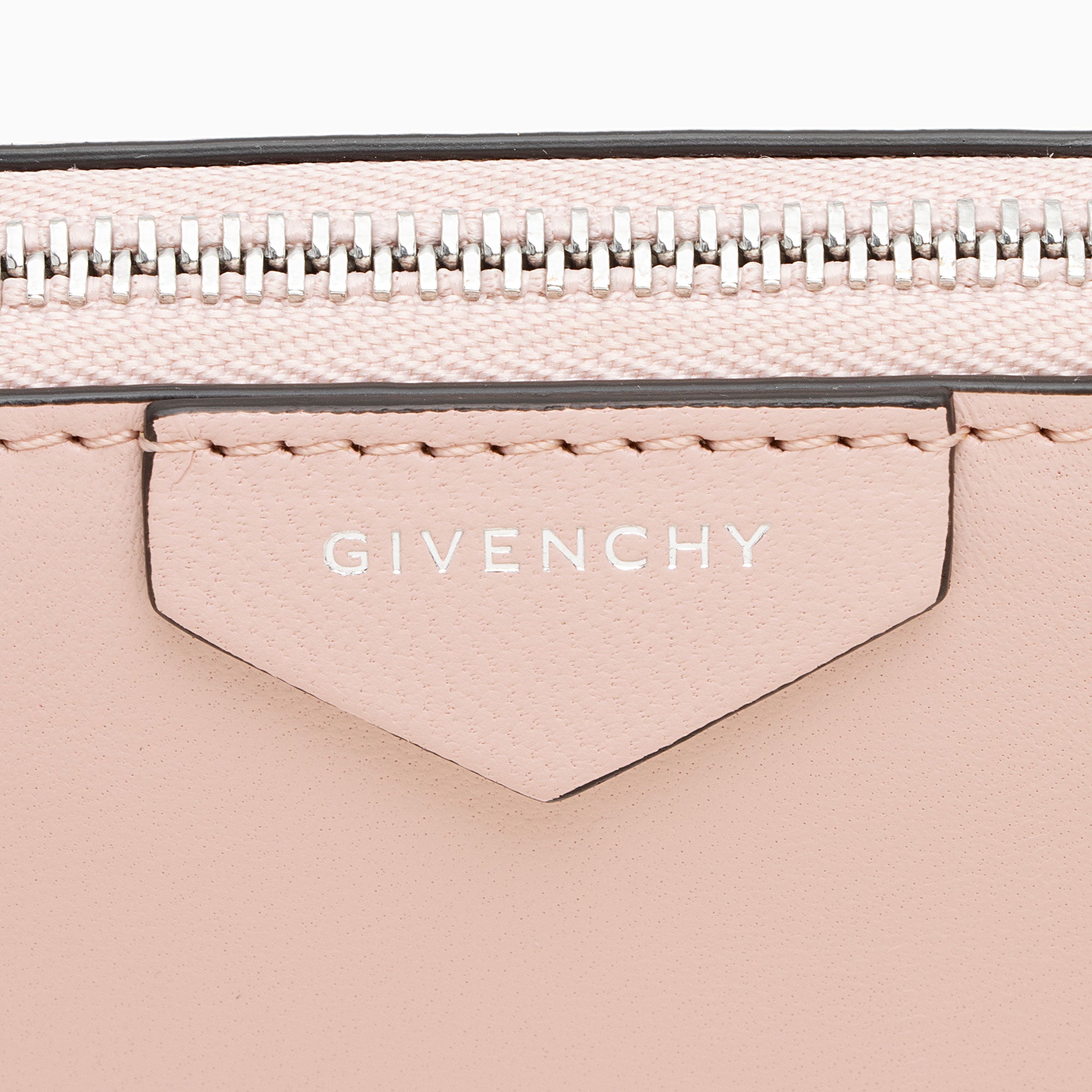 Givenchy Sugar Goatskin Antigona Baby Crossbody