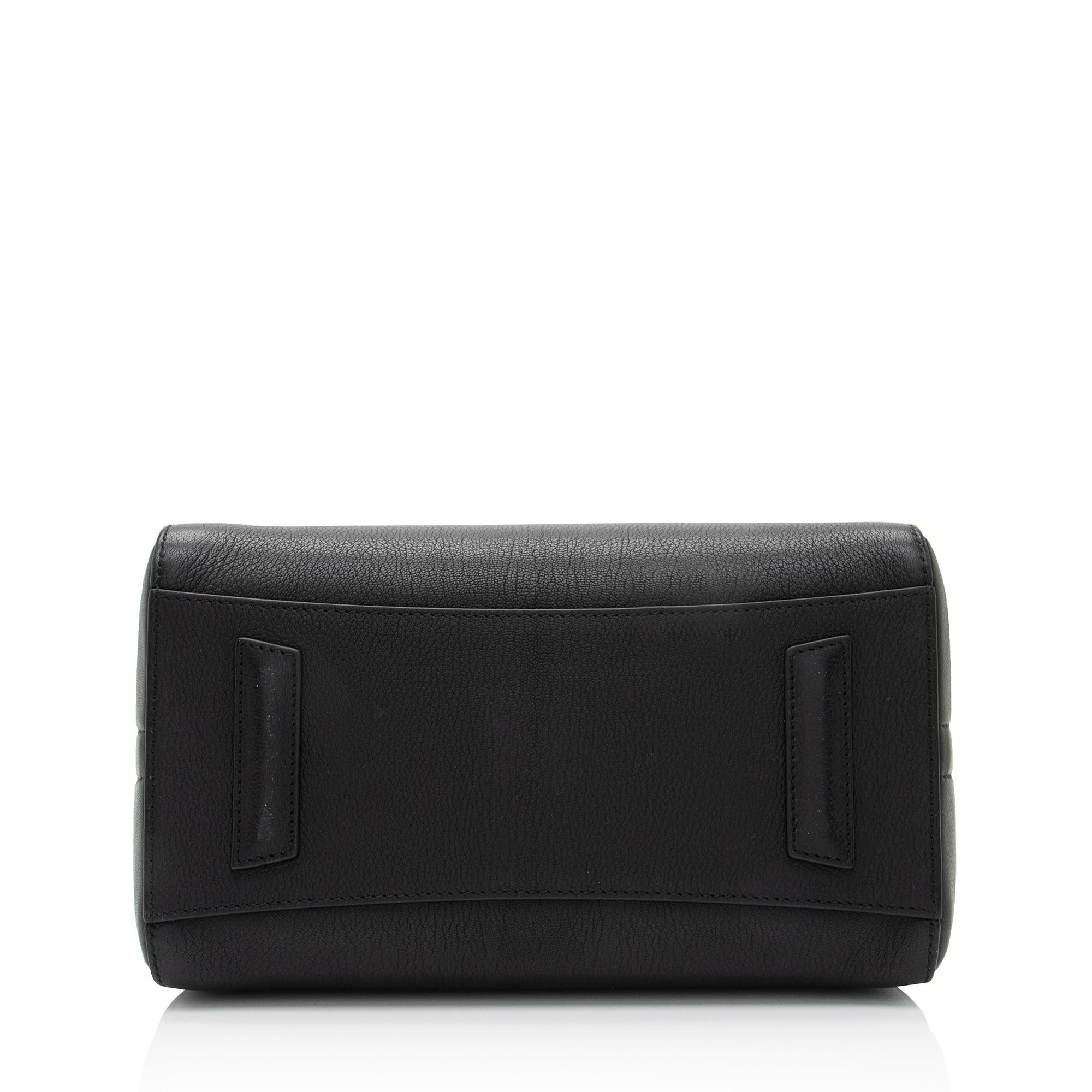 Givenchy Sugar Goatskin Antigona Small Satchel (SHF-clQmZx)