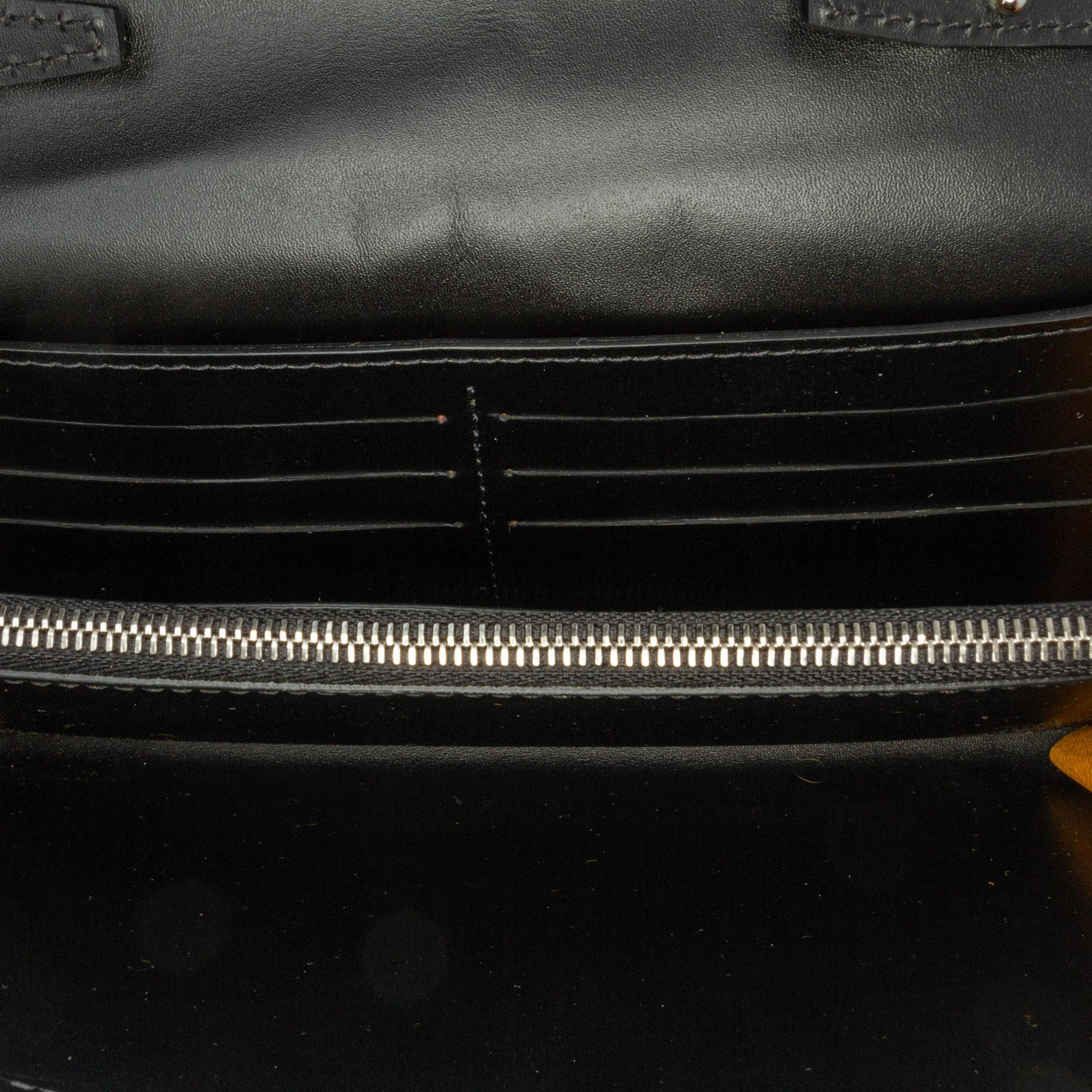 Goyard Goyardine Varenne Continental Wallet On Strap (SHG-WcoxK6)