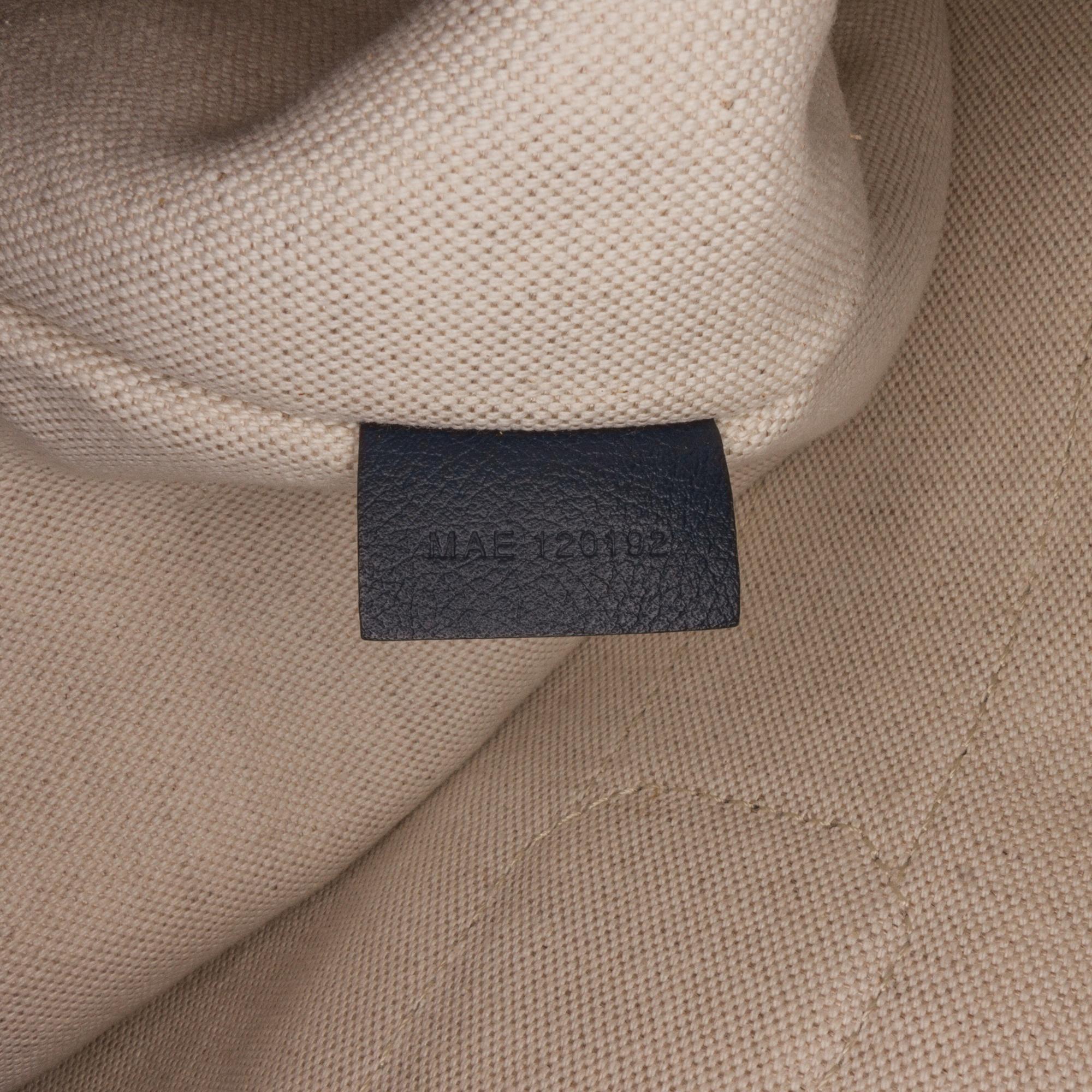 Goyard Goyardine Vilette Tote (SHG-vwKaHY)