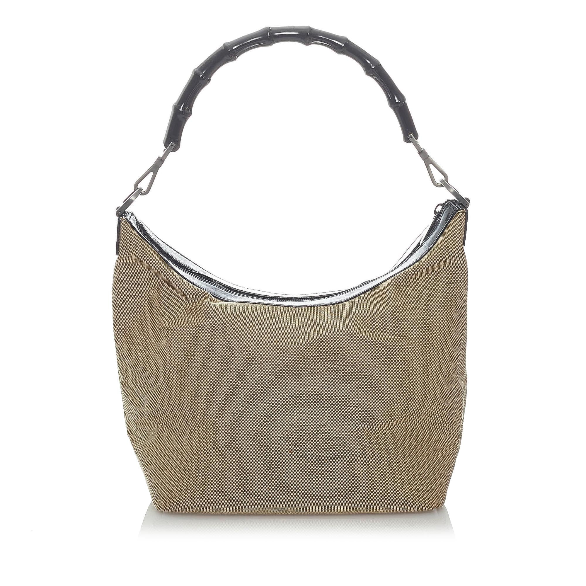 Gucci Bamboo Canvas Shoulder Bag (SHG-UFHCRv)