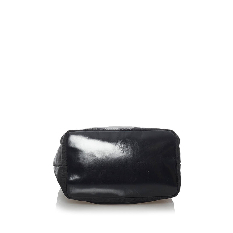 Gucci Bamboo Nylon Shoulder Bag (SHG-vldL1X)