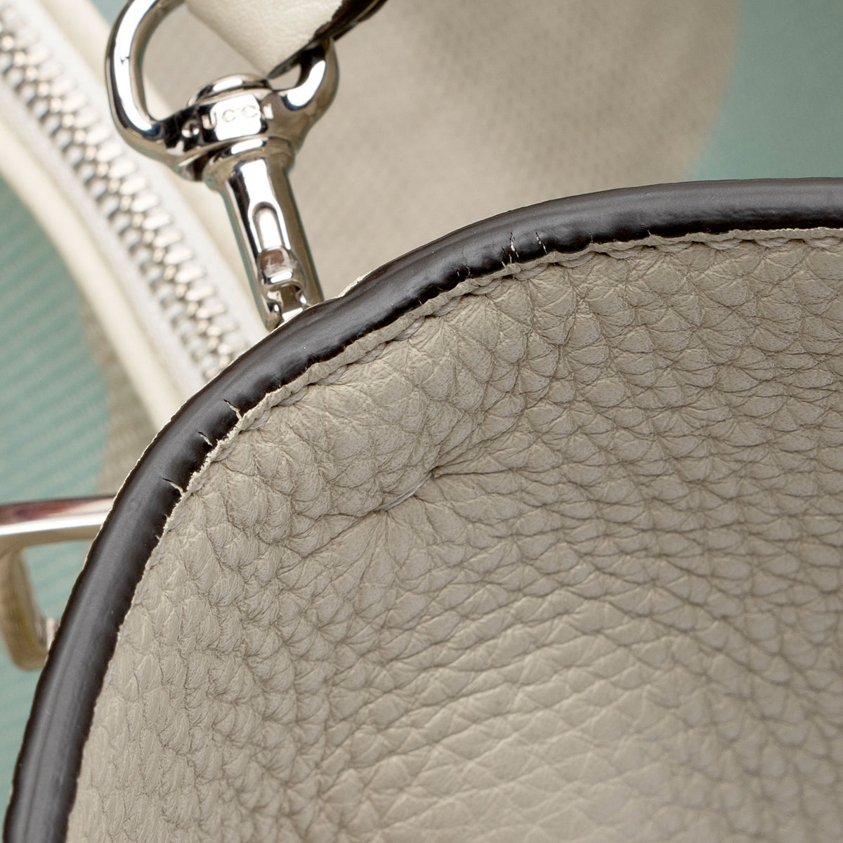 Gucci Calfskin Bamboo Daily Medium Shopper Tote