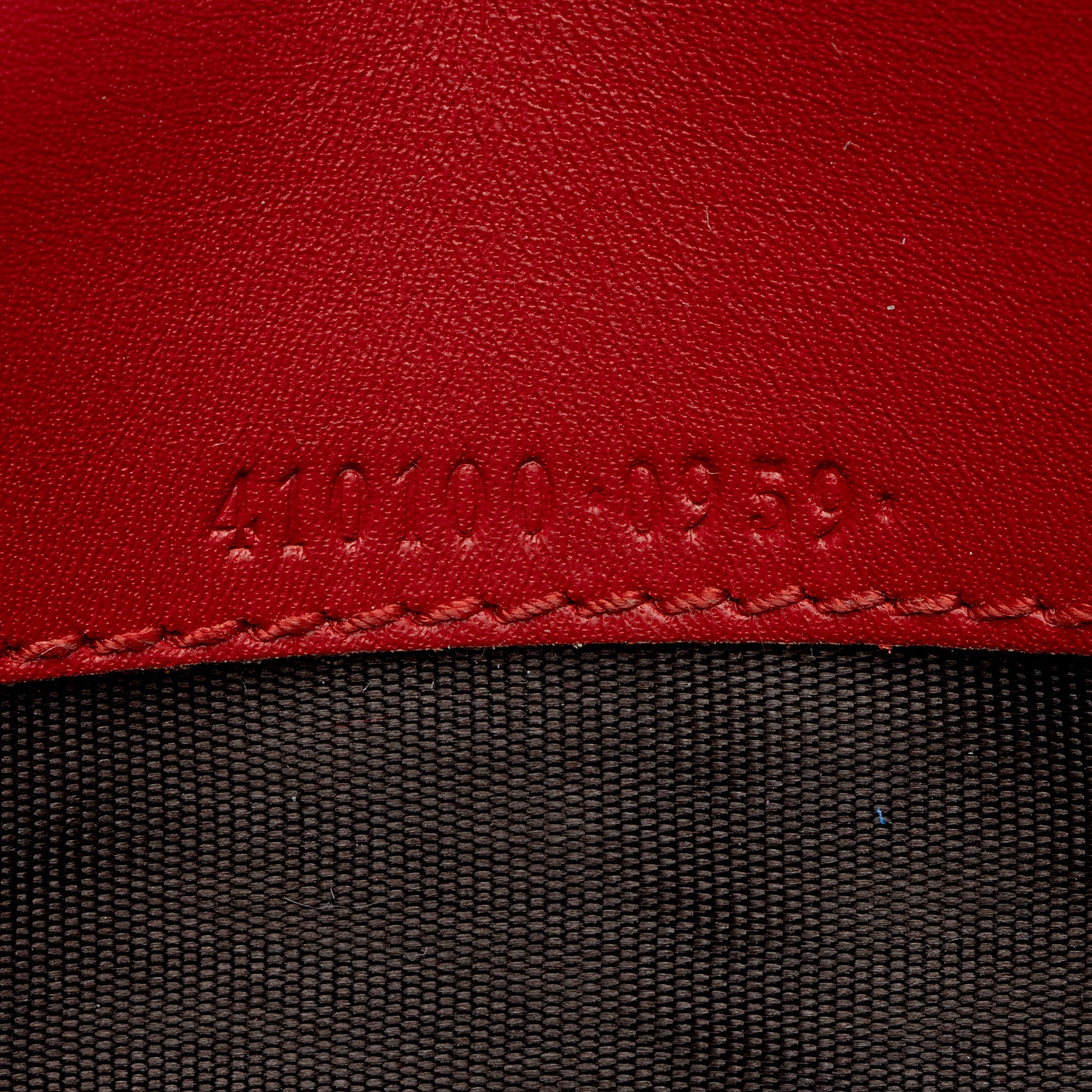 Gucci Calfskin Two-Tone Continental Wallet (SHF-fQrh9H)