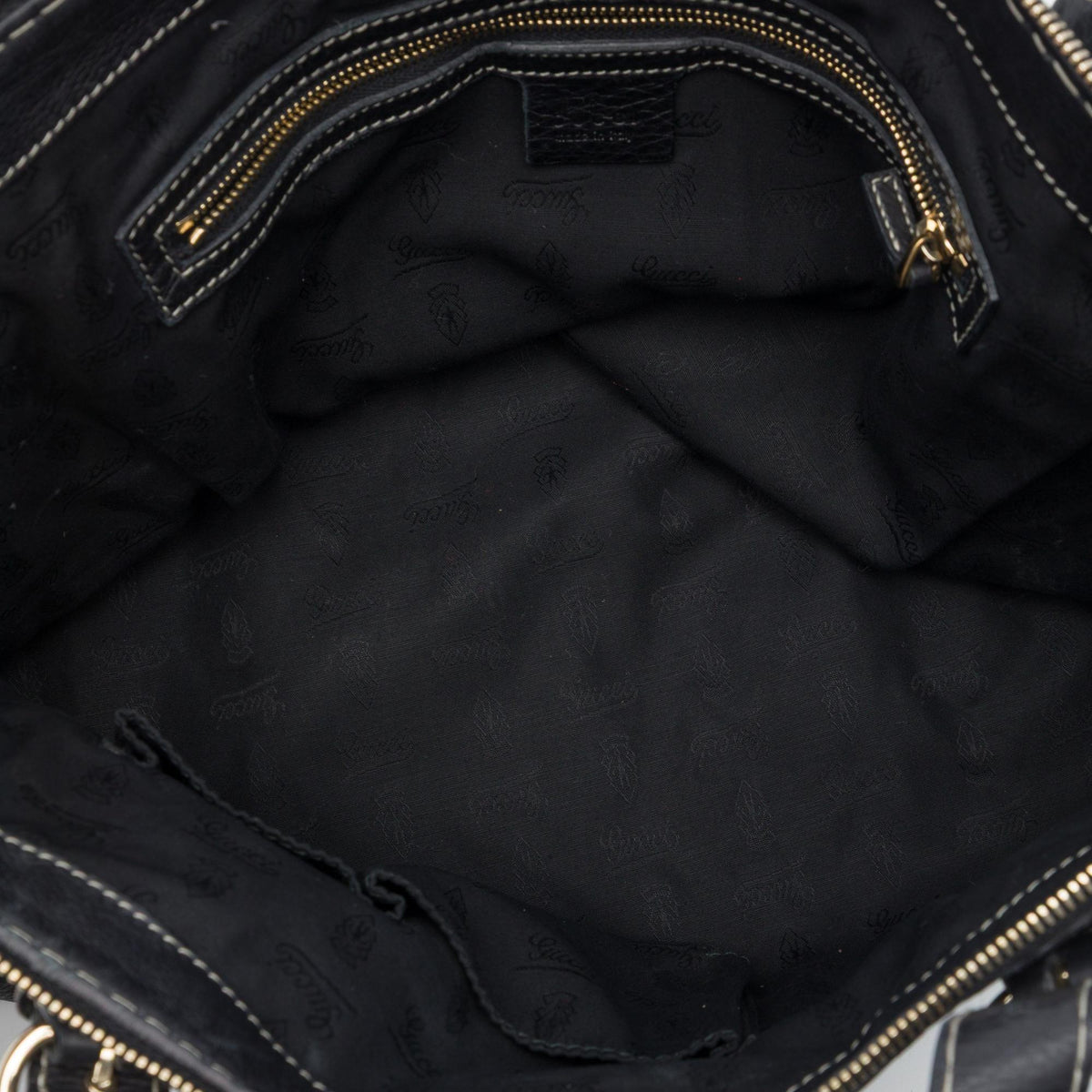 Gucci Calfskin Crest Boule Top Handle Bag