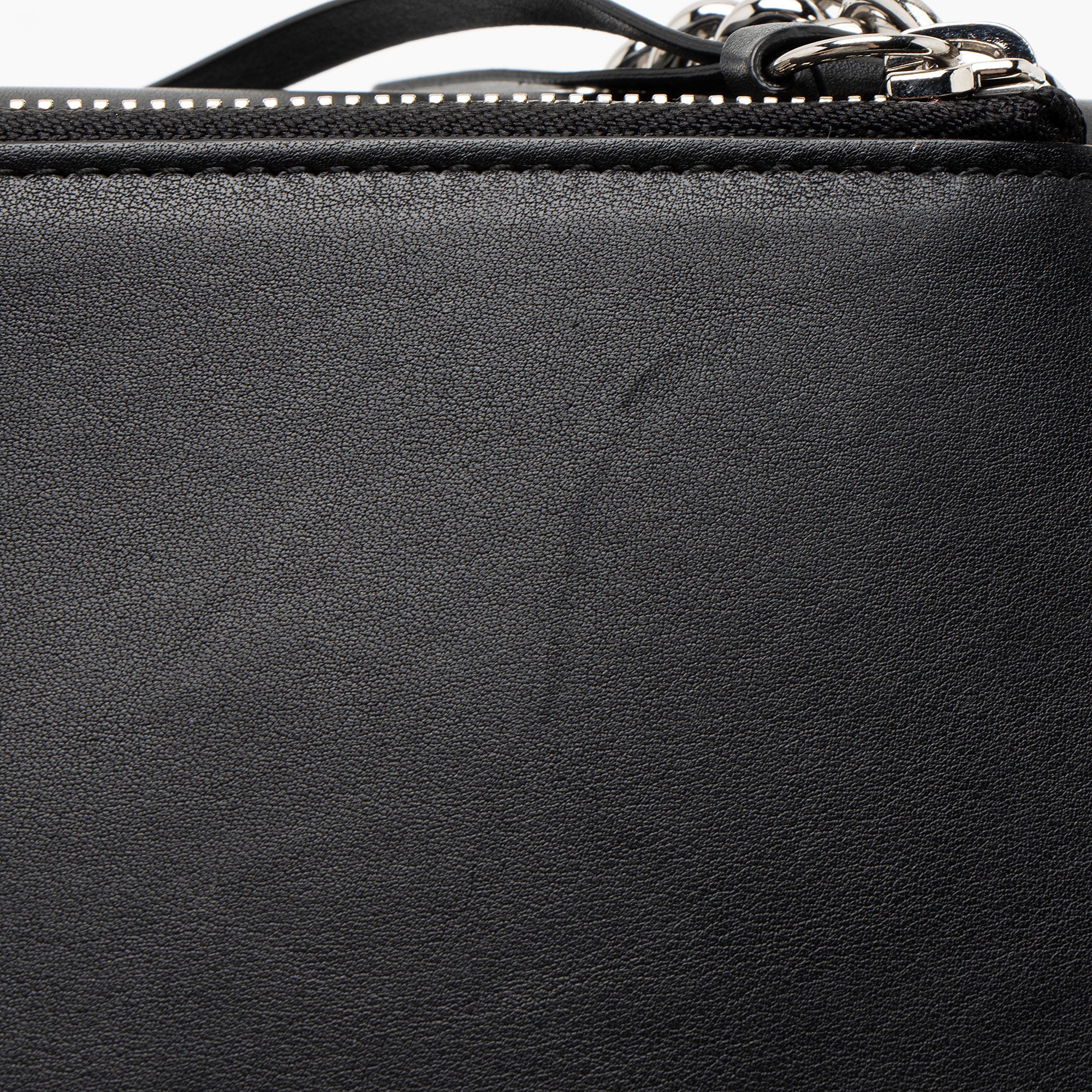 Gucci Grained Calfskin Interlocking G Medium Shoulder Bag
