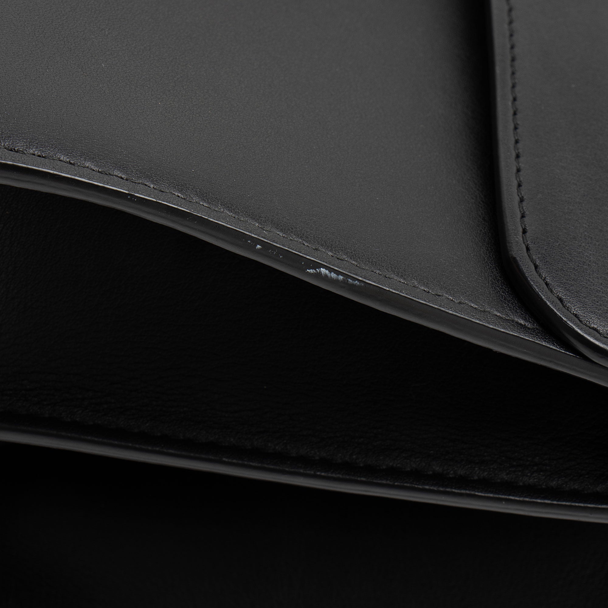 Gucci Grained Calfskin Interlocking G Medium Shoulder Bag