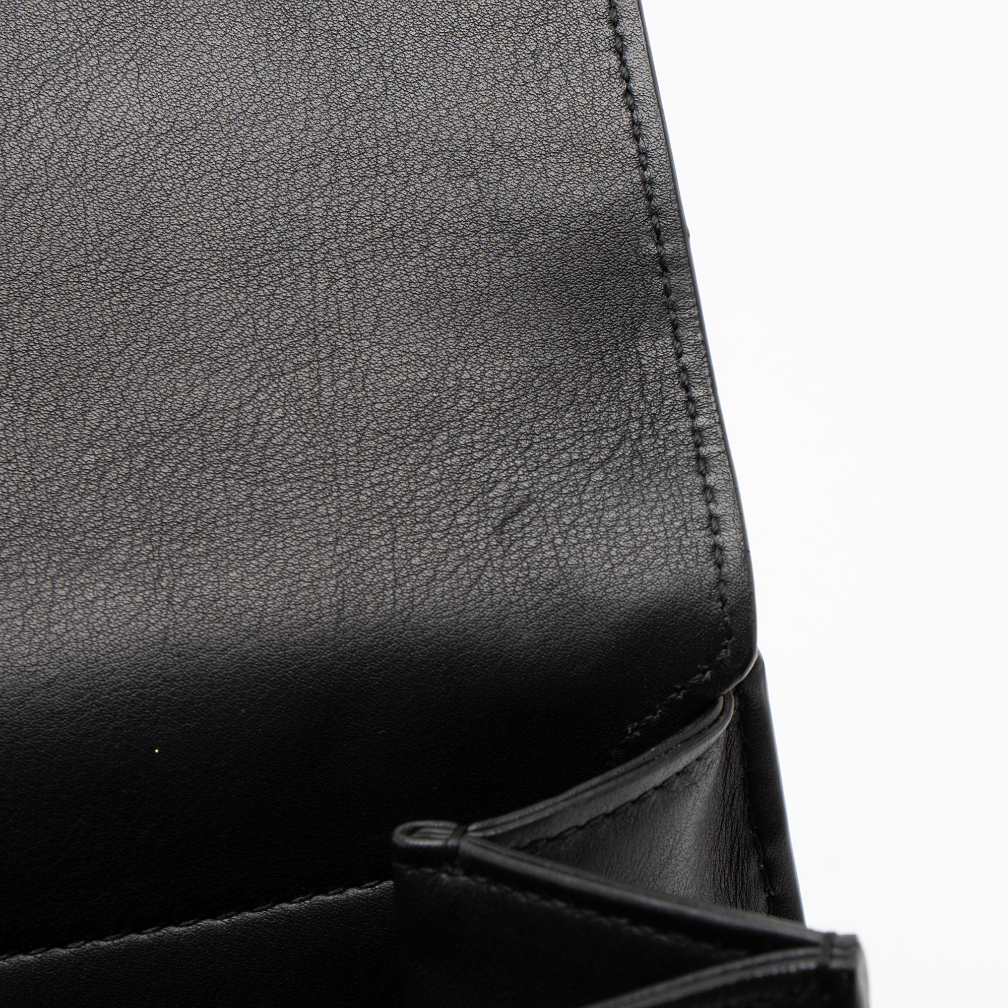 Gucci Grained Calfskin Interlocking G Medium Shoulder Bag