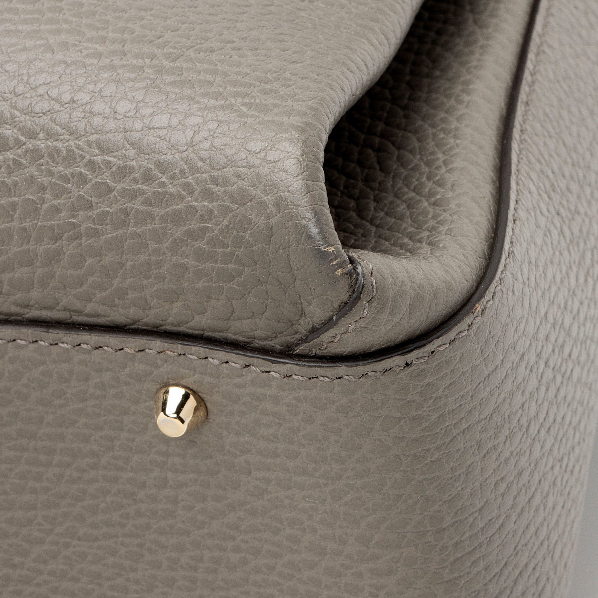 Gucci Calfskin Interlocking G Top Handle Medium Shoulder Bag (SHF-AHOWbQ)