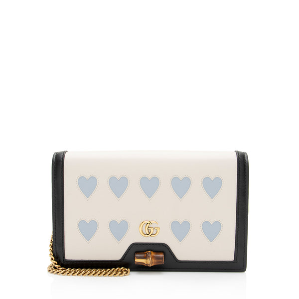 Gucci Calfskin Lovelight Diana Mini Chain Crossbody Bag (SHF-xwLh4x)