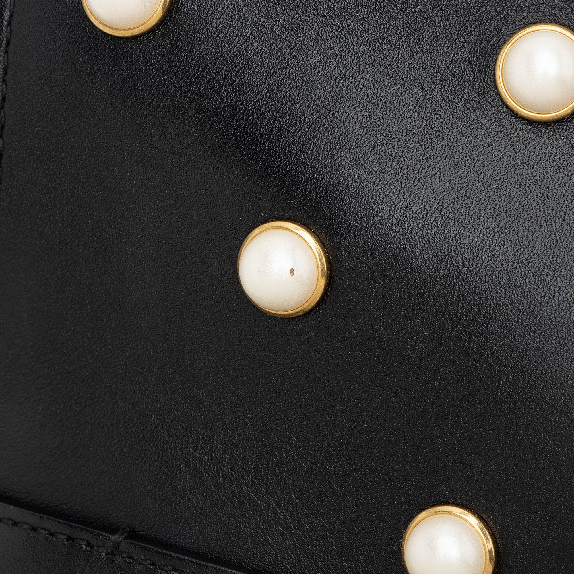 Gucci Calfskin Pearl Bee Broadway Mini Shoulder Bag