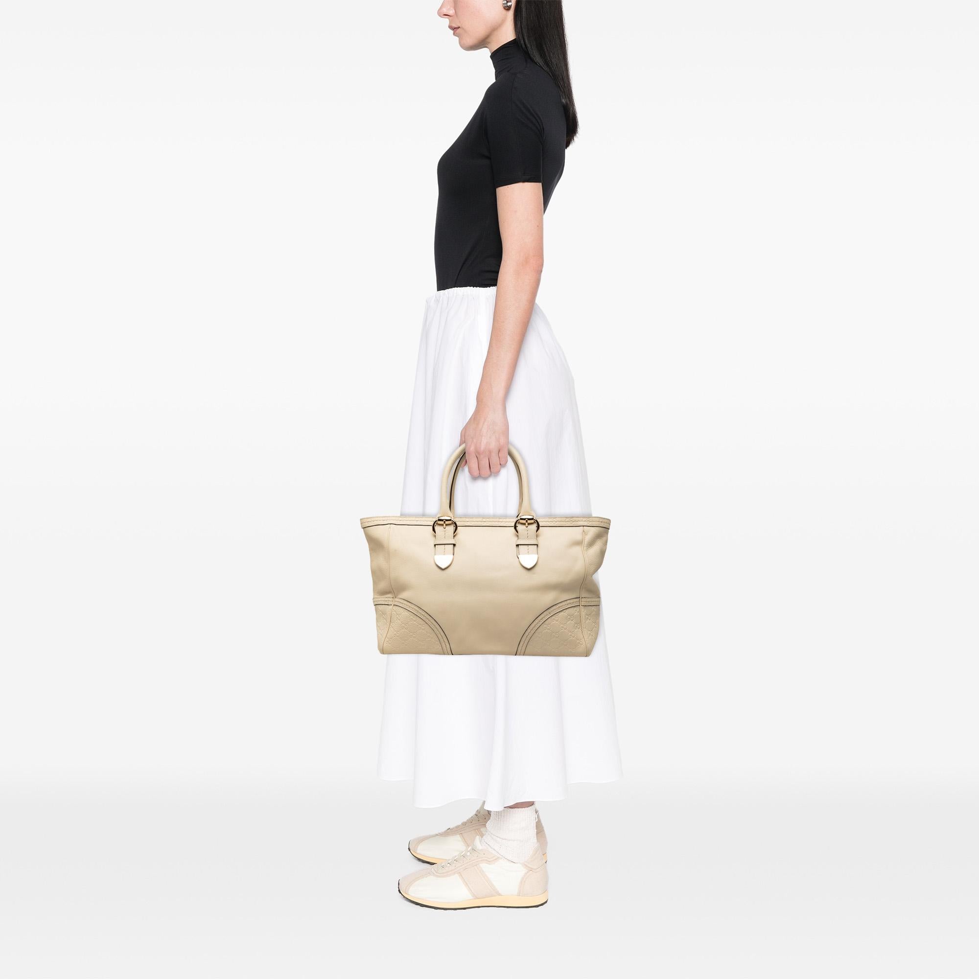 Gucci Calfskin Signoria Tote