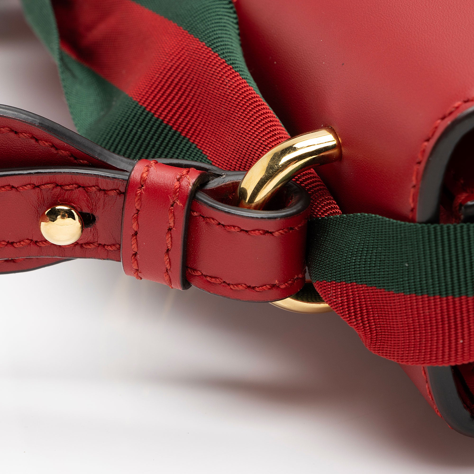 Gucci Calfskin Sylvie Small Shoulder Bag (SHF-pDYCA5)
