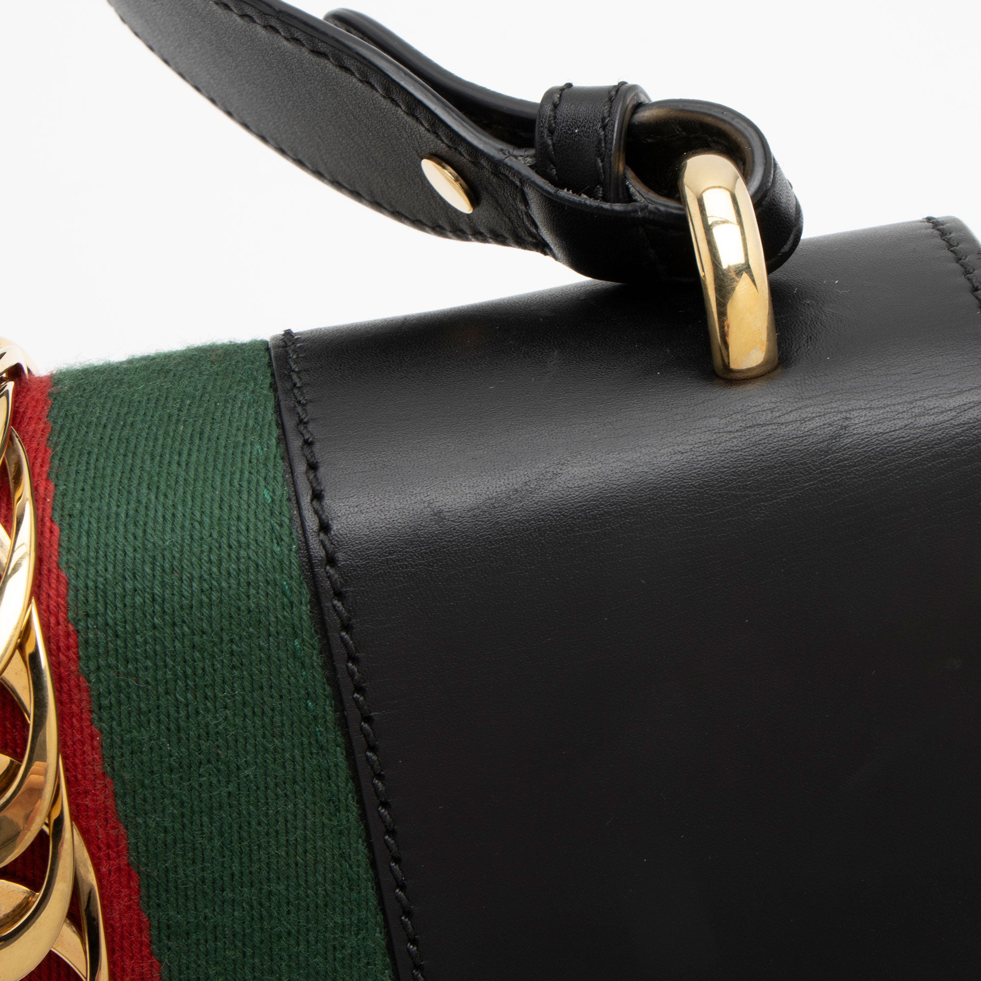 Gucci Calfskin Sylvie Small Shoulder Bag (SHF-0C37e0)