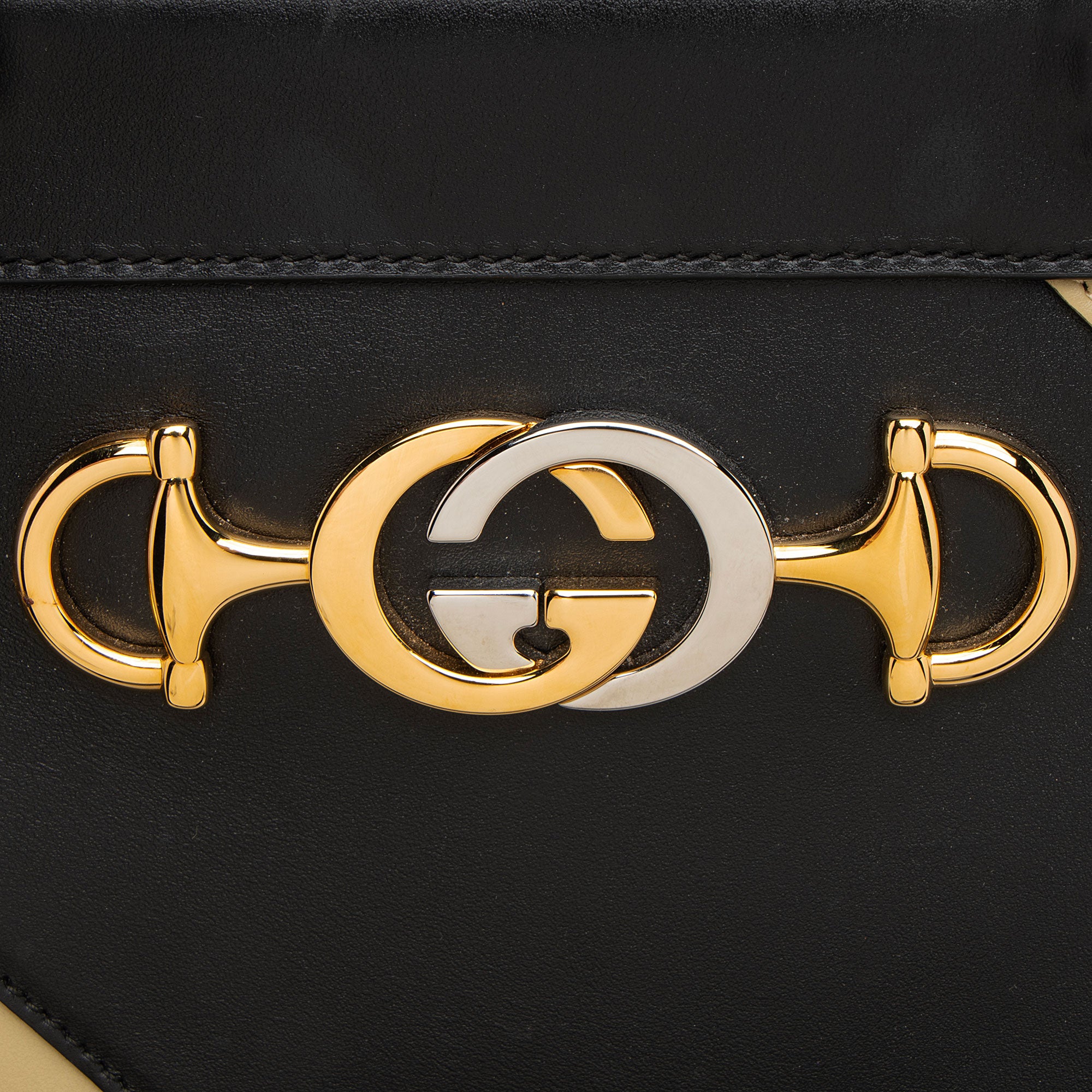 Gucci Calfskin Zumi Medium Tote (SHF-FajH8a)