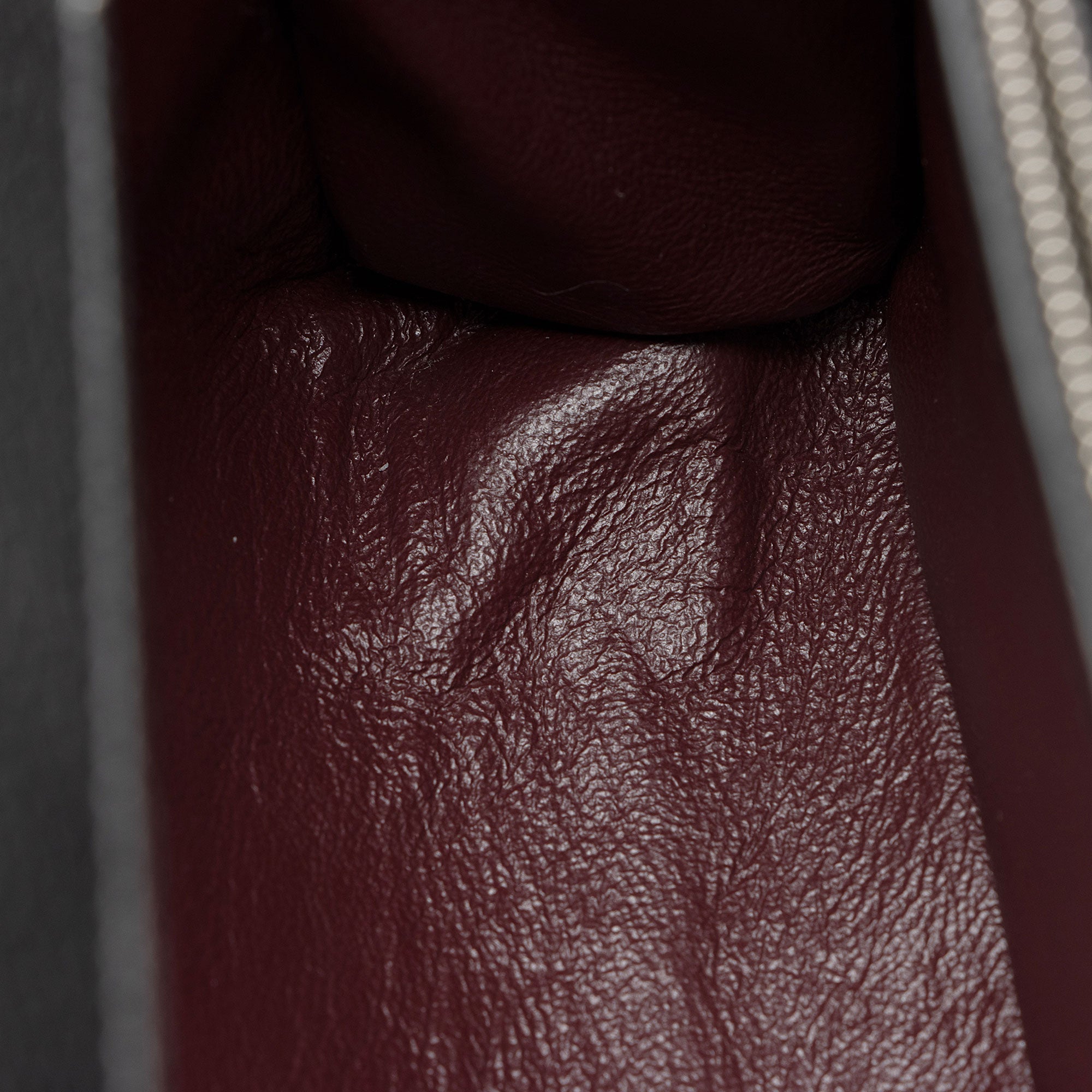 Gucci Calfskin Zumi Small Tote (SHF-okbitp)