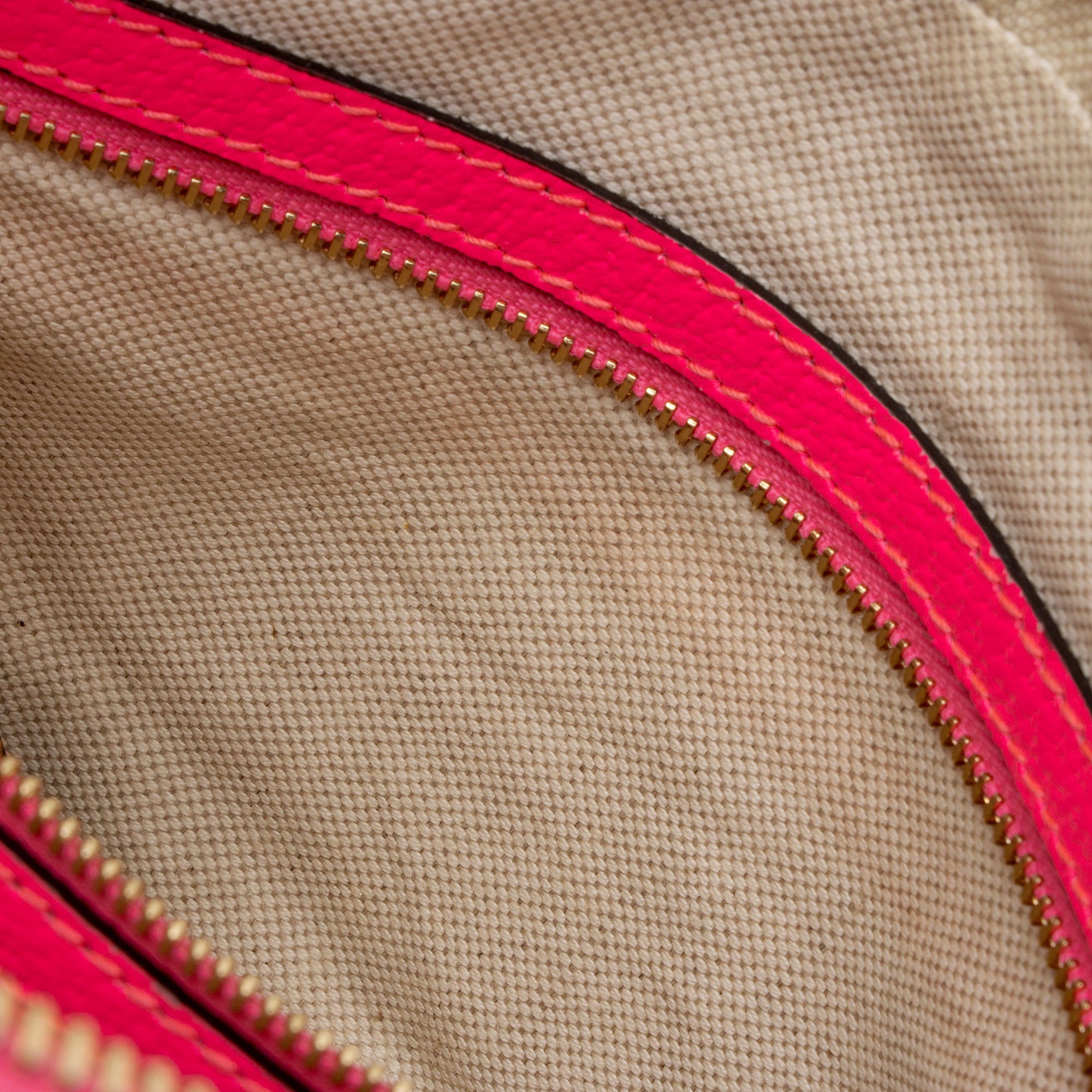 Gucci Canvas Flora Shoulder Bag