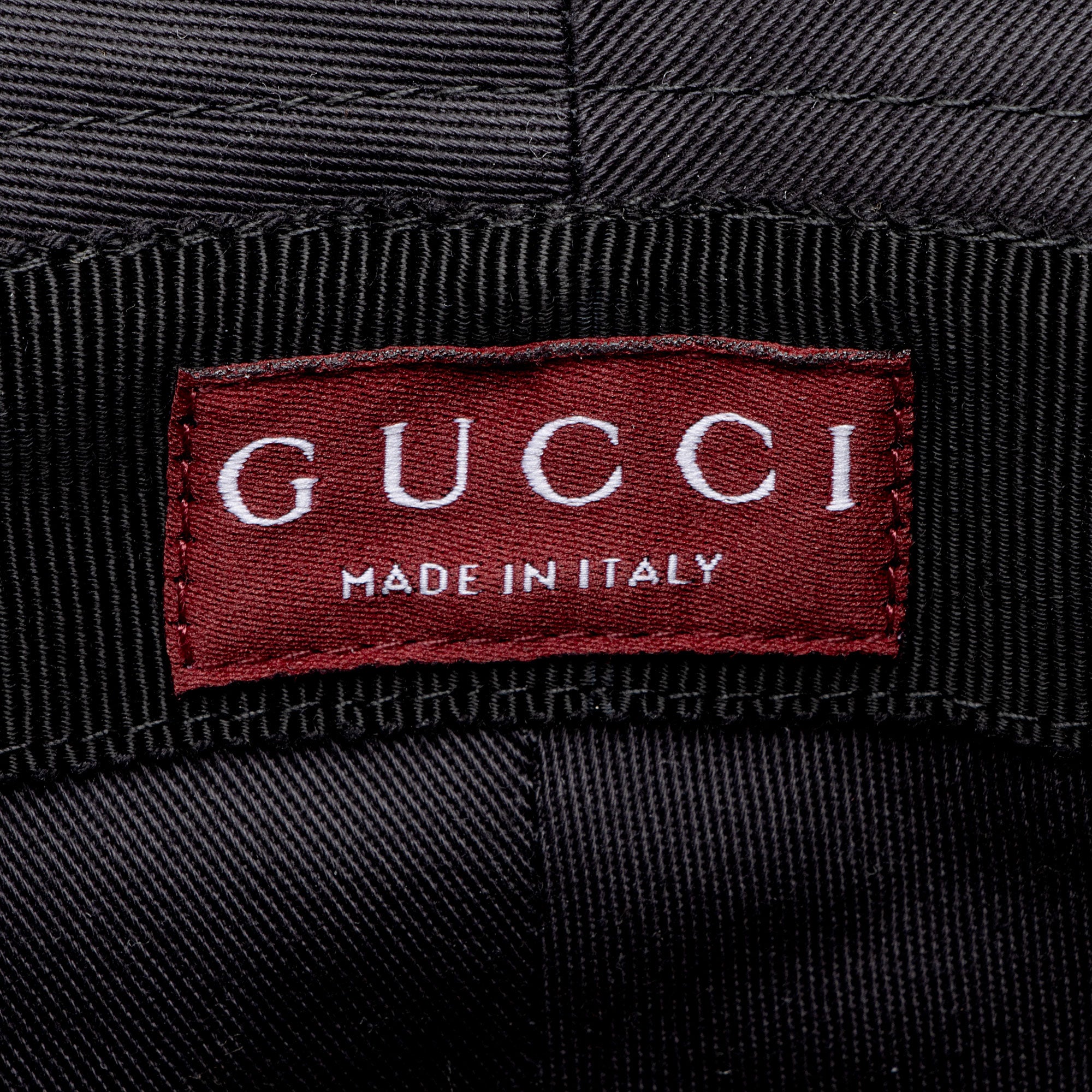 Gucci Cotton Embroidered Script Logo Bucket Hat - Size M