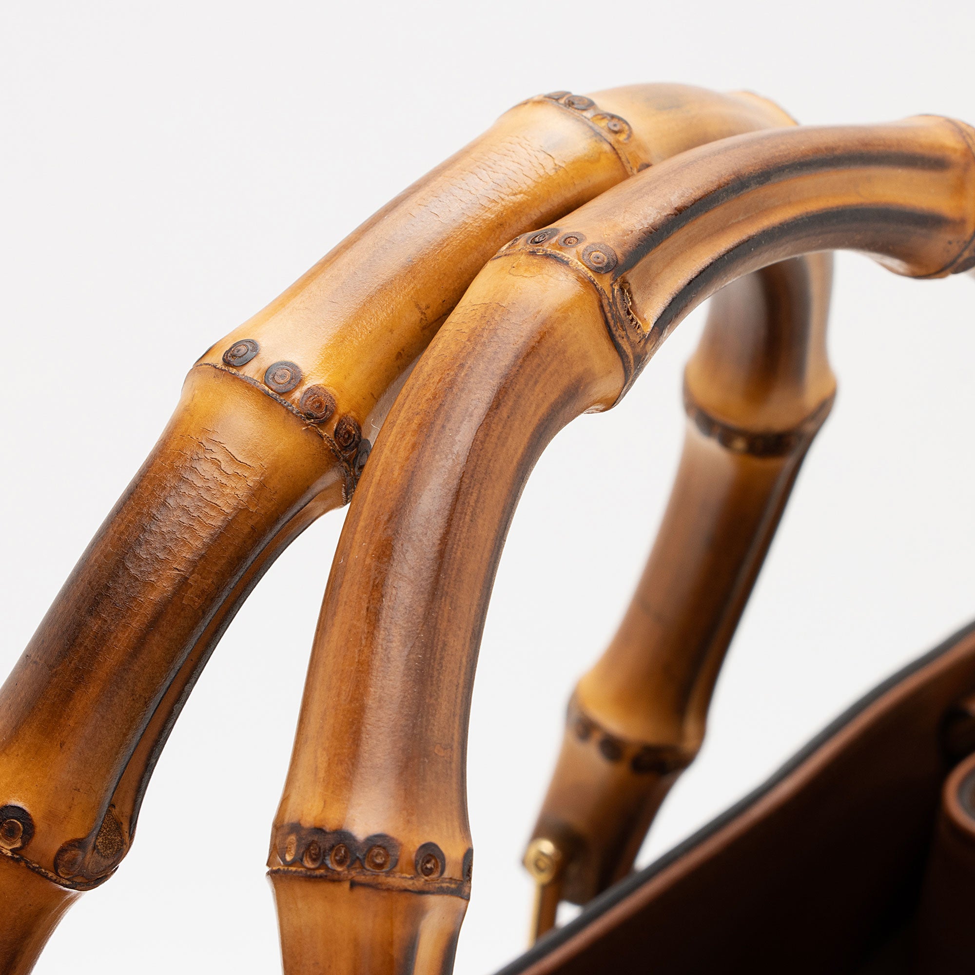 Gucci Cuir Leather Diana Medium Tote