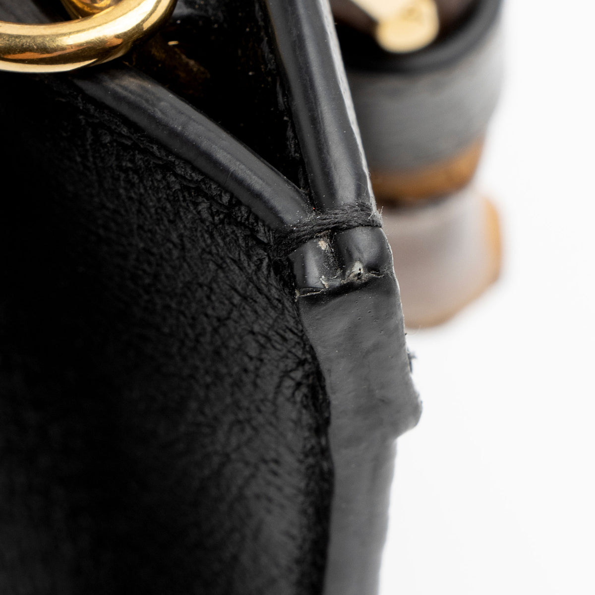 Gucci Cuir Leather Diana Medium Tote