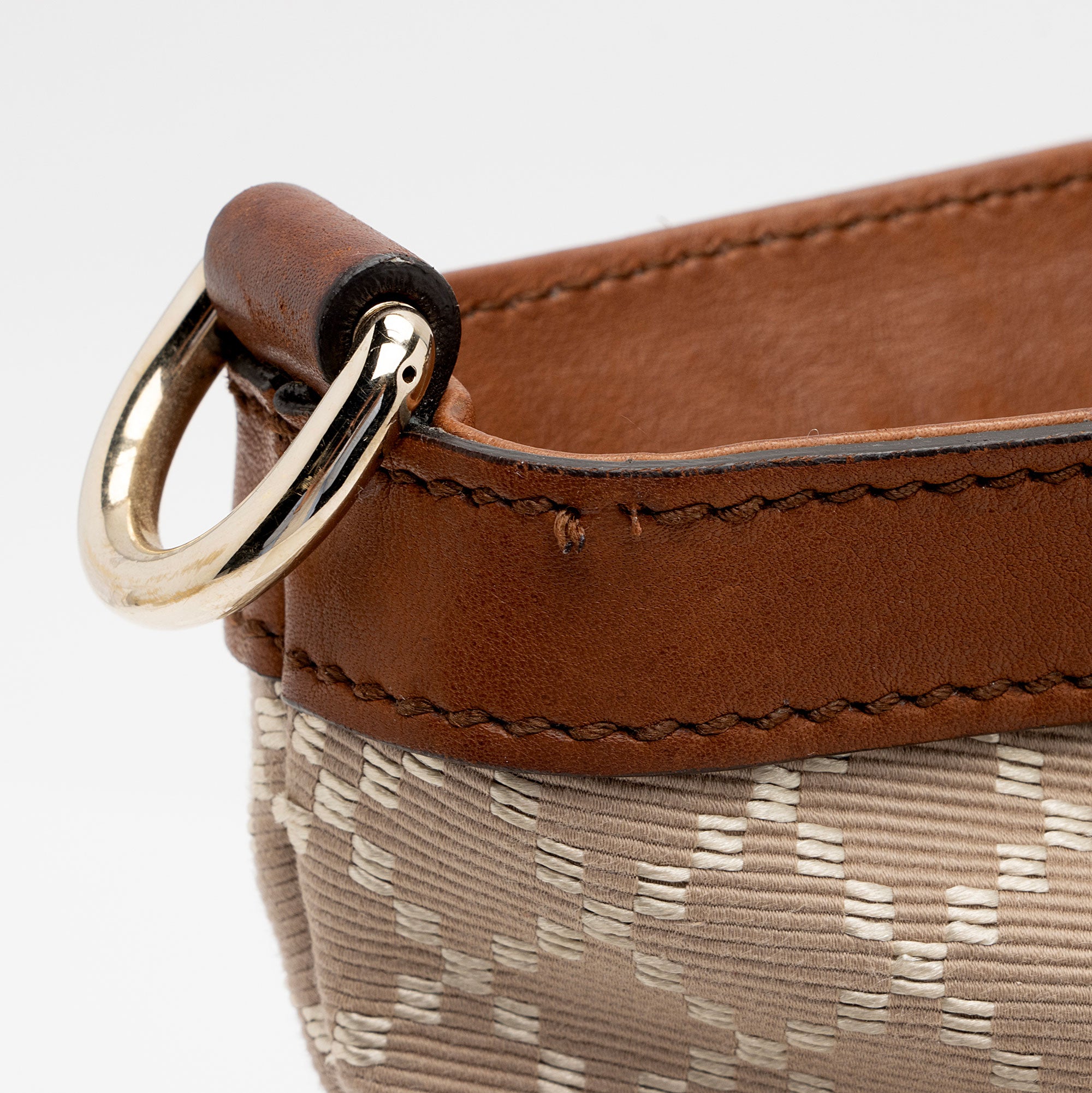 Gucci Diamante Canvas Eva Large Tote (SHF-unJCx2)