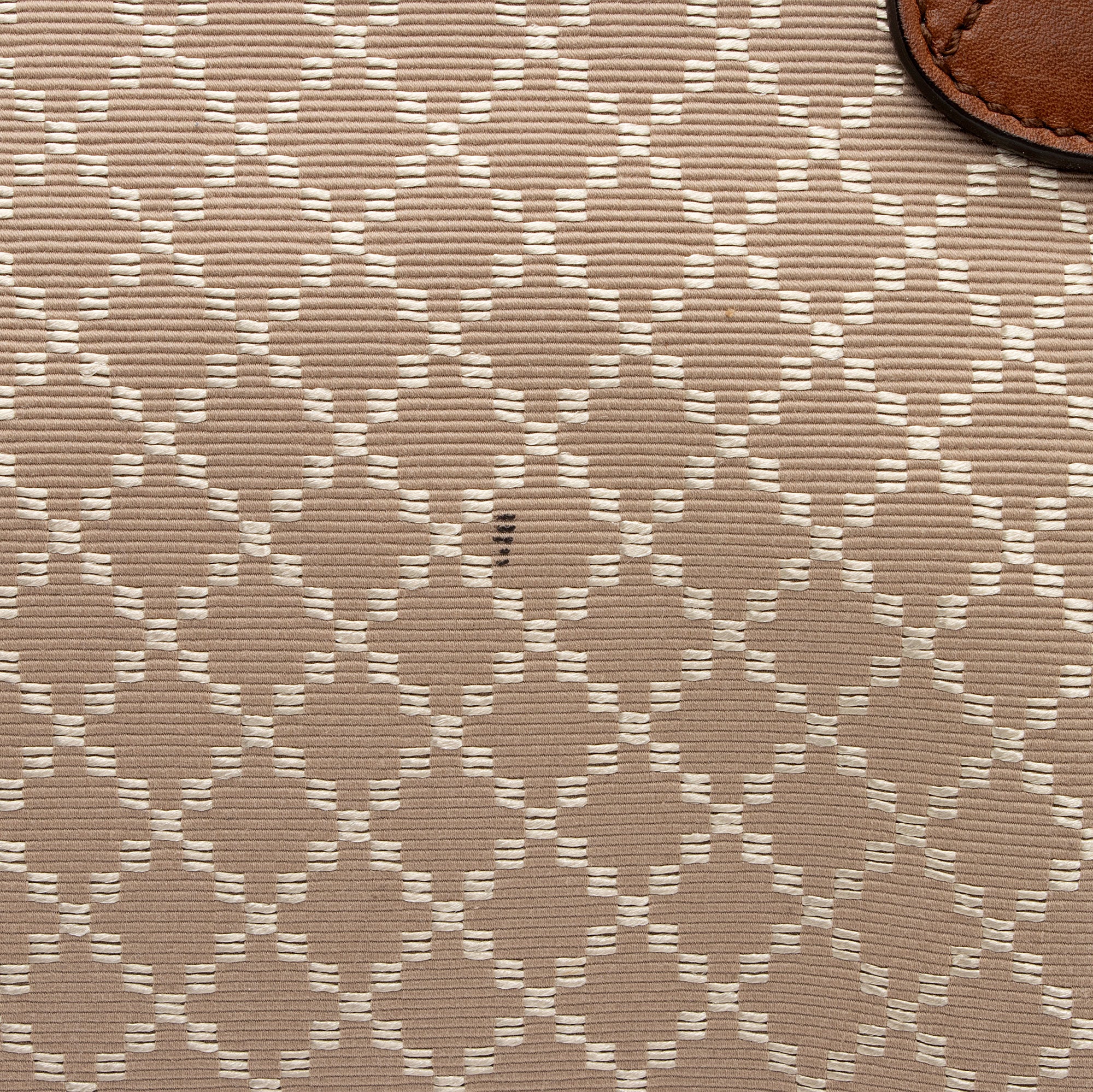 Gucci Diamante Canvas Eva Large Tote (SHF-unJCx2)