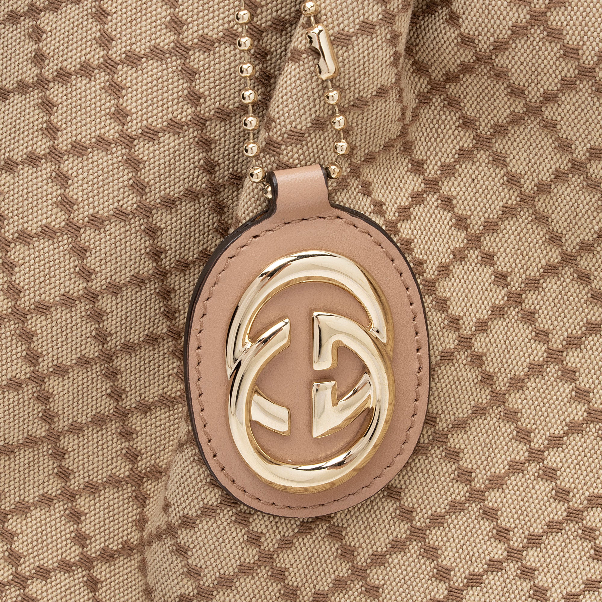 Gucci Diamante Canvas Sukey Medium Tote (SHF-XTmENi)