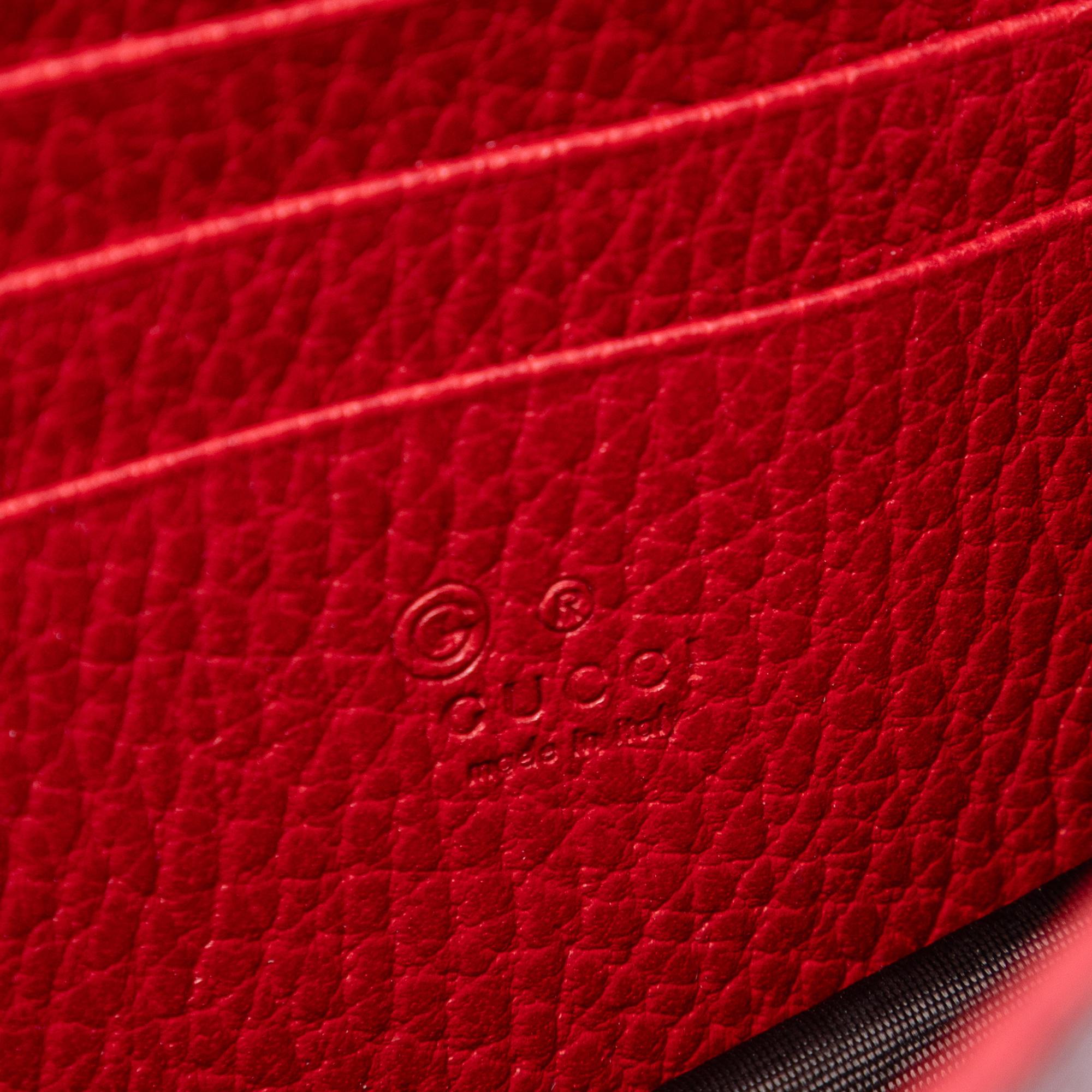 Gucci Dollar Calfskin Interlocking G Wallet on Chain