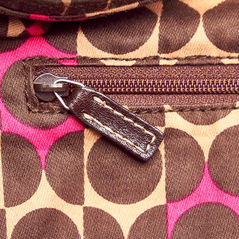 Gucci Duchessa Leather Hobo Bag (SHG-31851)