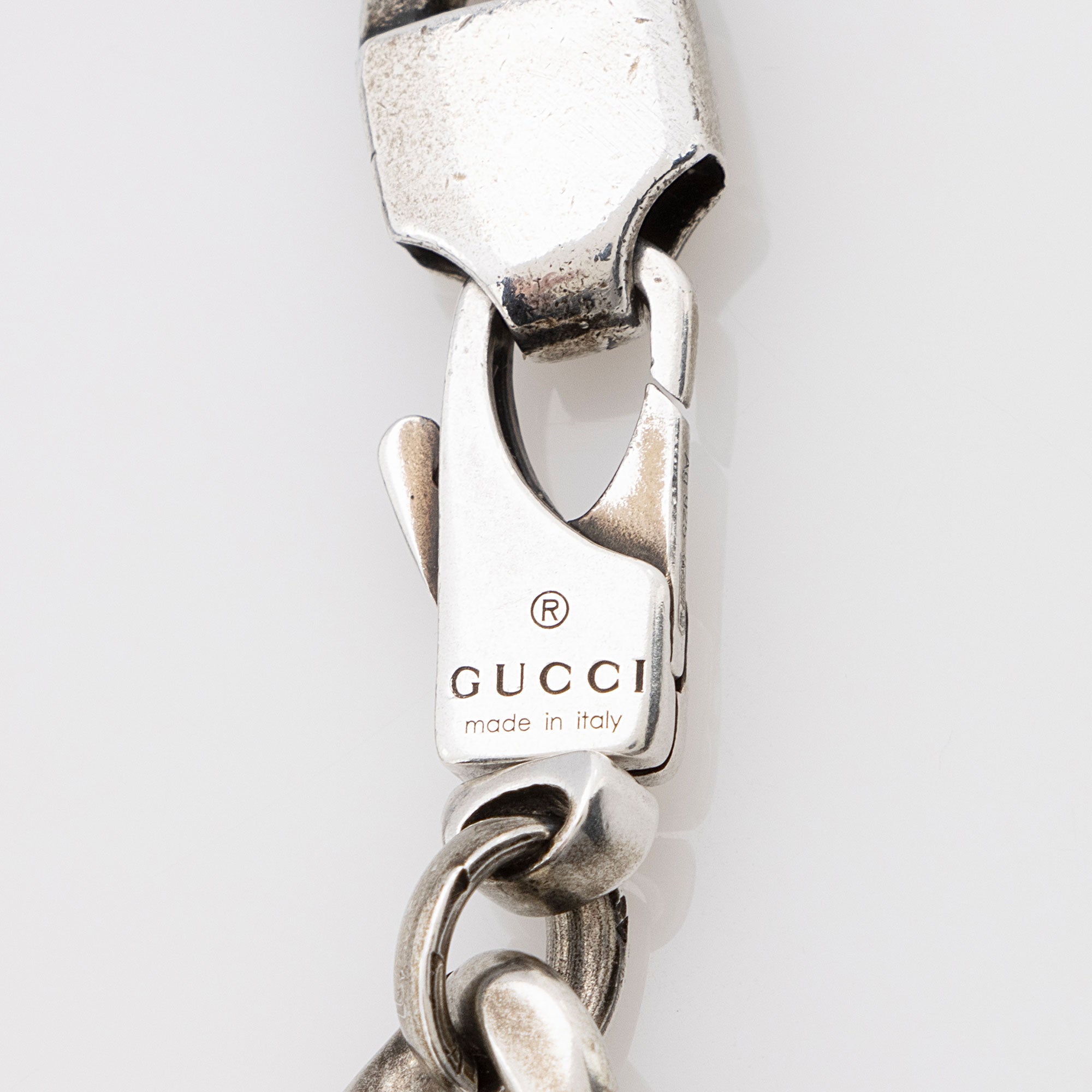 Gucci Enamel Logo Chain Bracelet