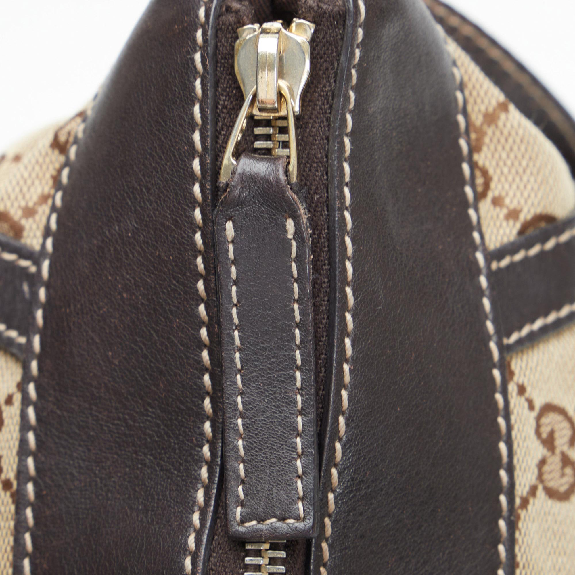 Gucci GG Canvas Abbey D-Ring Crossbody Bag (SHG-EbPCp4)