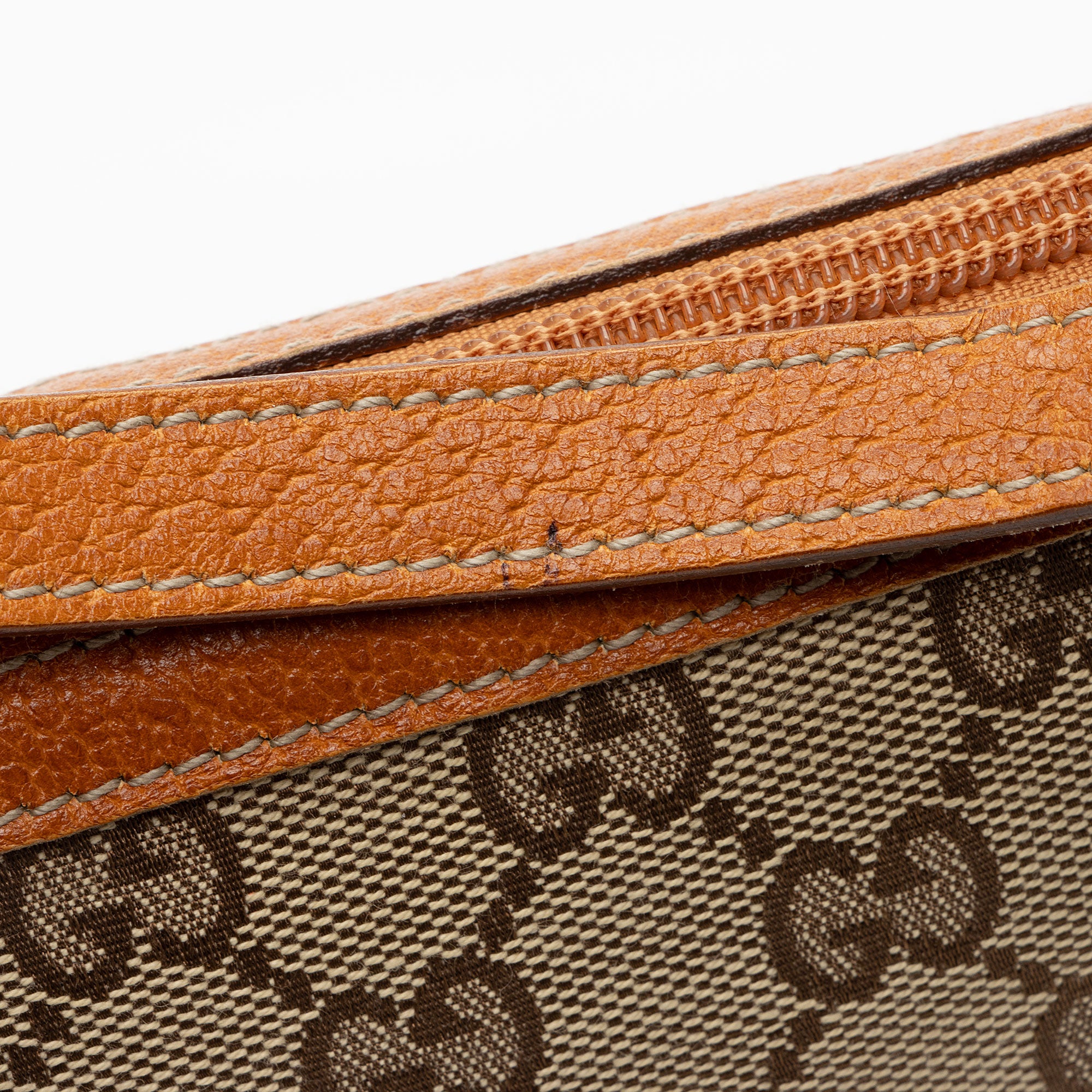 Gucci GG Canvas Abbey D Ring Pochette
