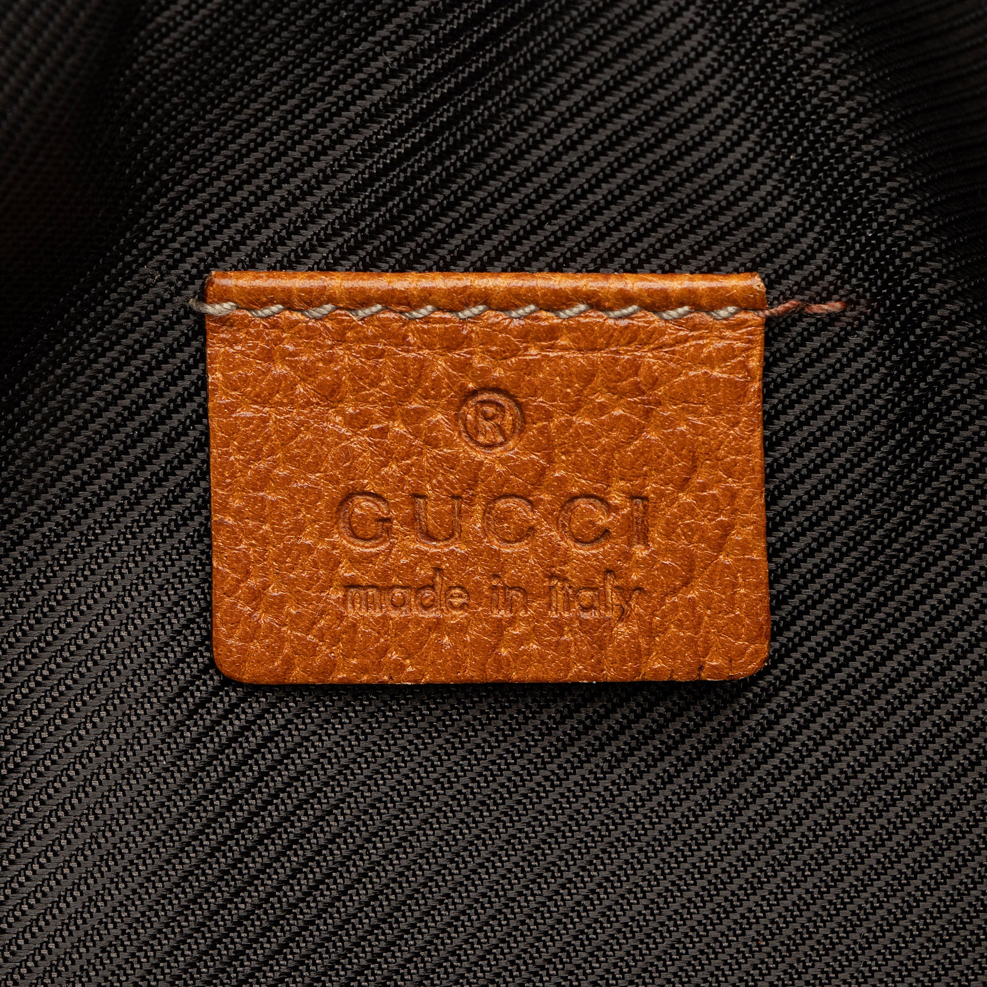 Gucci GG Canvas Abbey D Ring Pochette